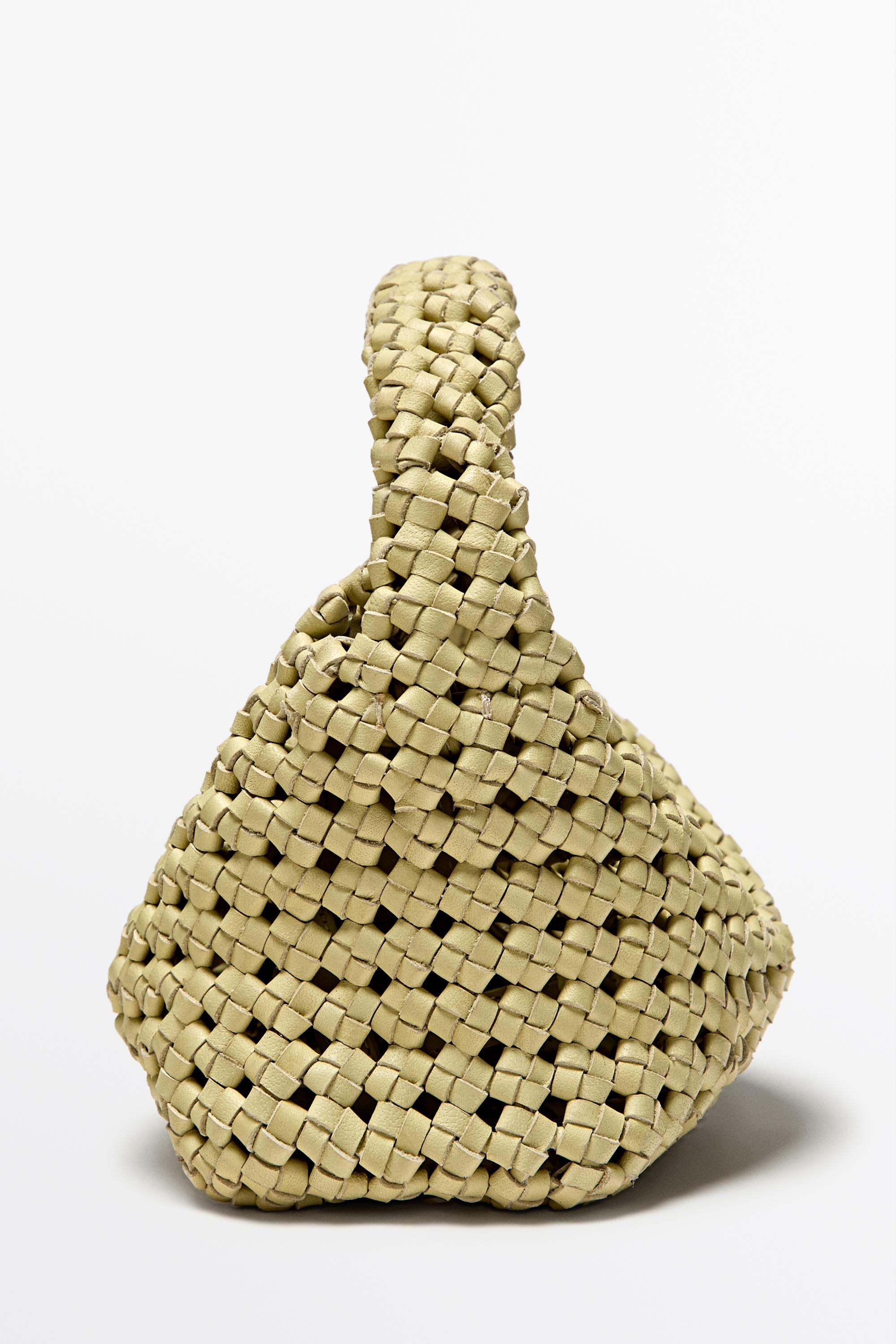 Braided leather mini bag — Vanilla