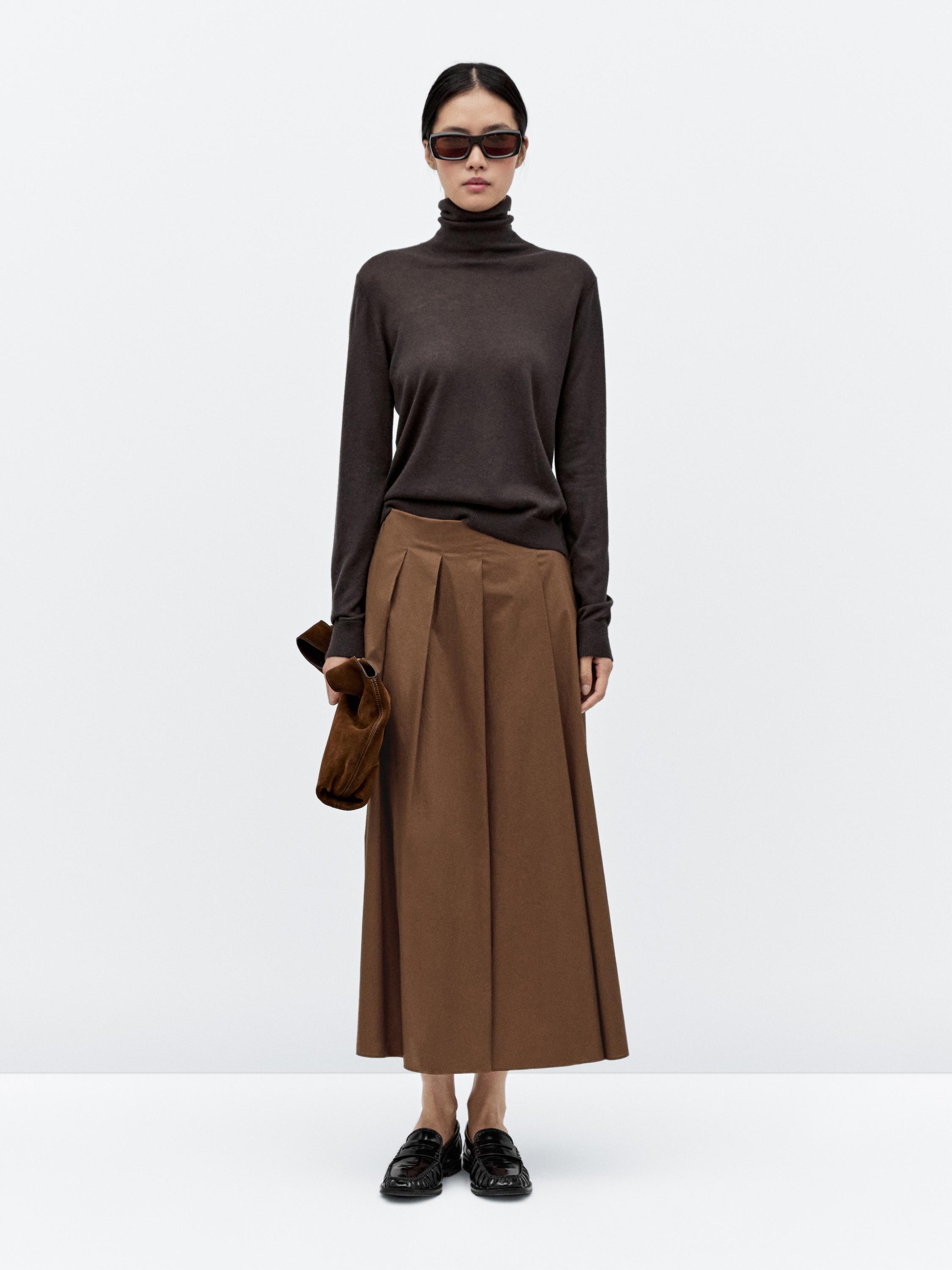 Long box pleat skirt