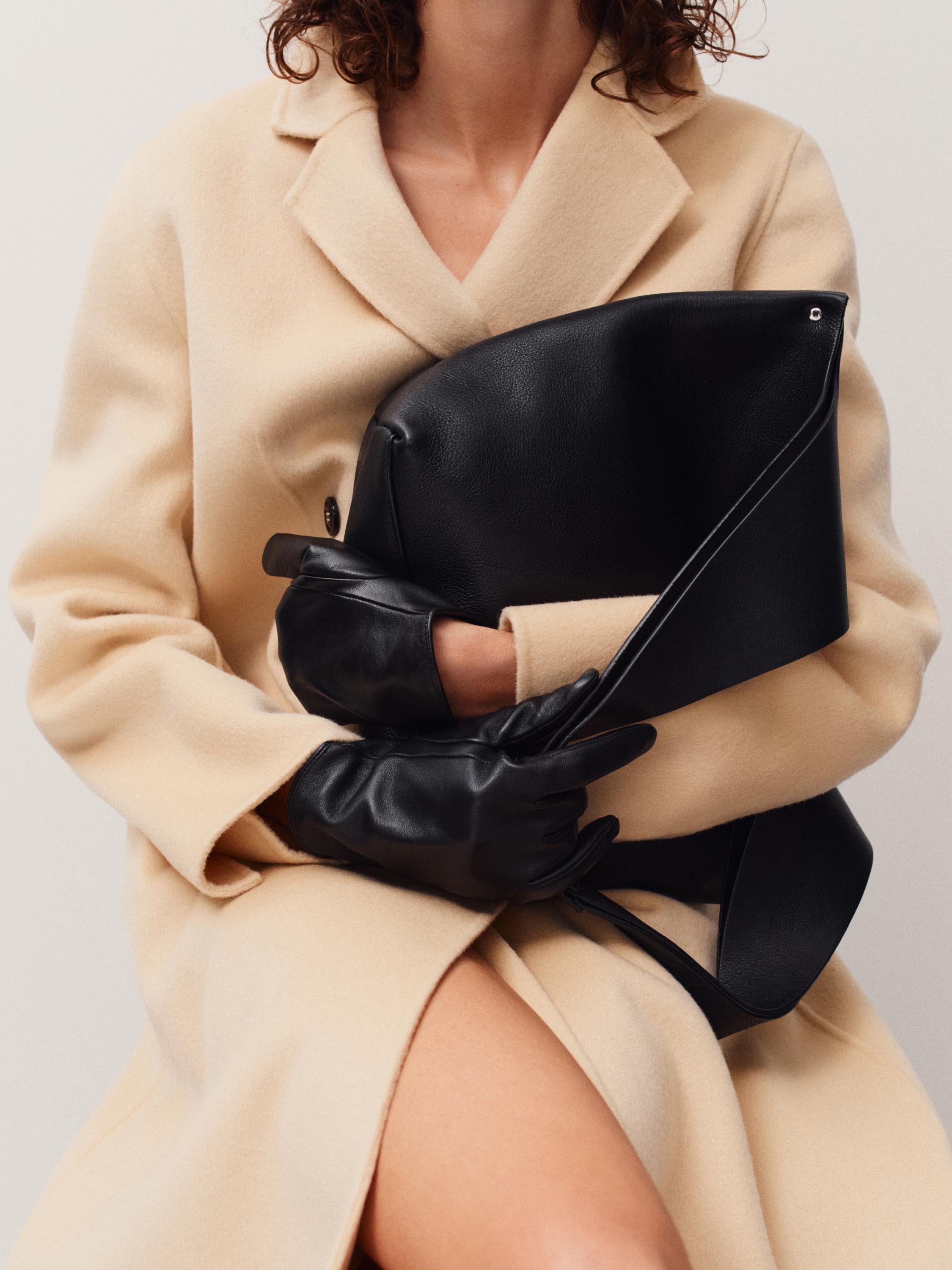 Nappa leather tote bag — BLACK