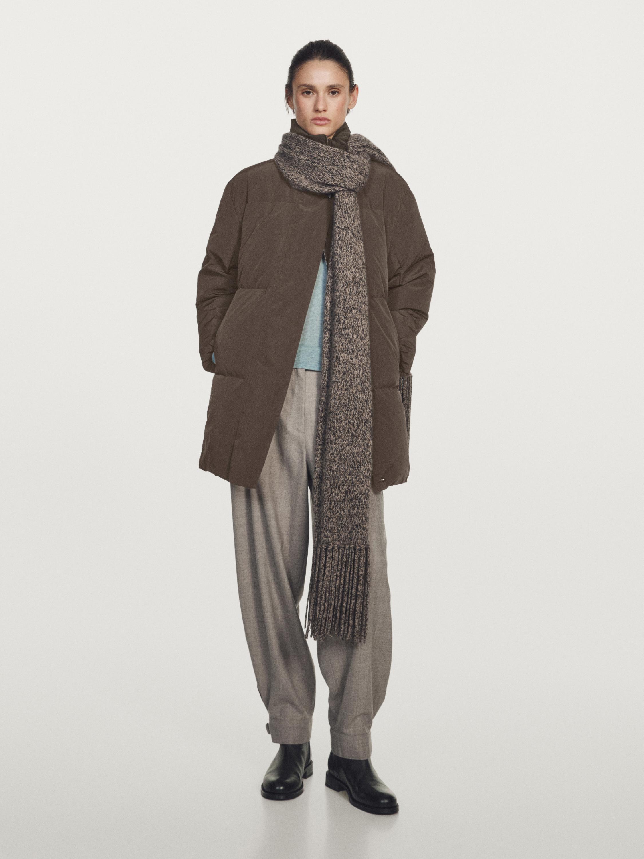 Water-repellent puffer jacket