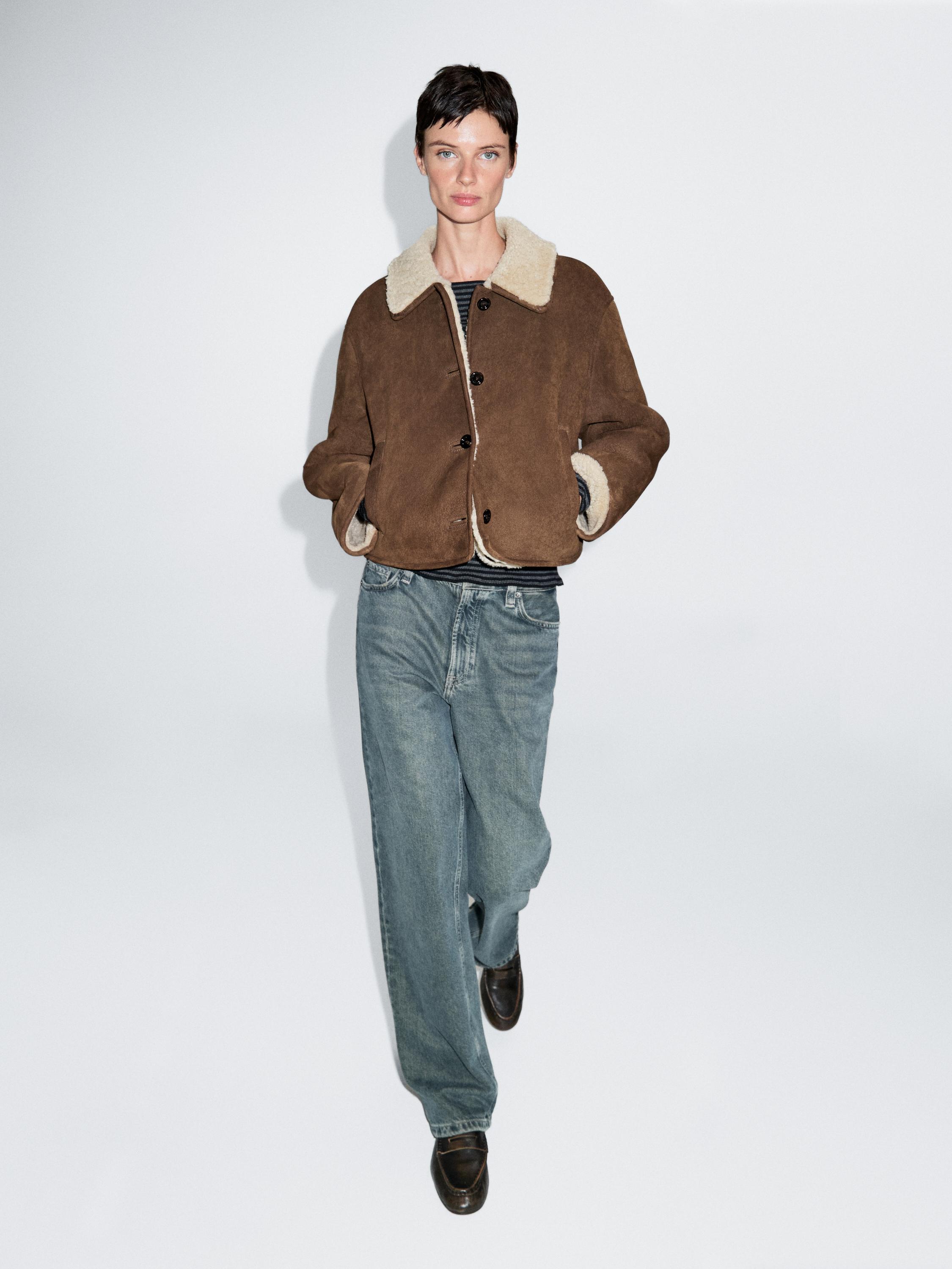 Short leather jacket with lambskin