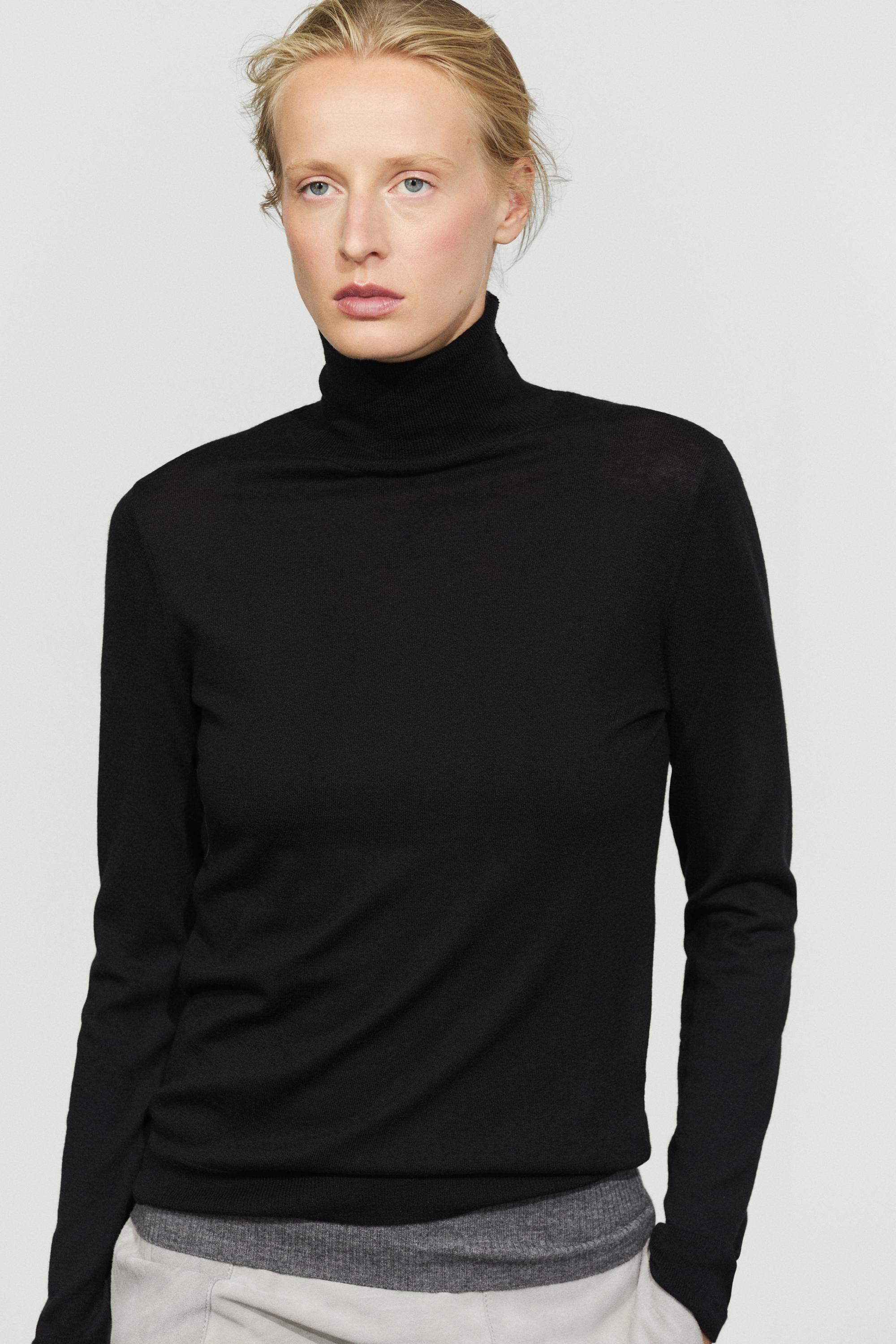 Wool-blend turtleneck knit sweater — BLACK