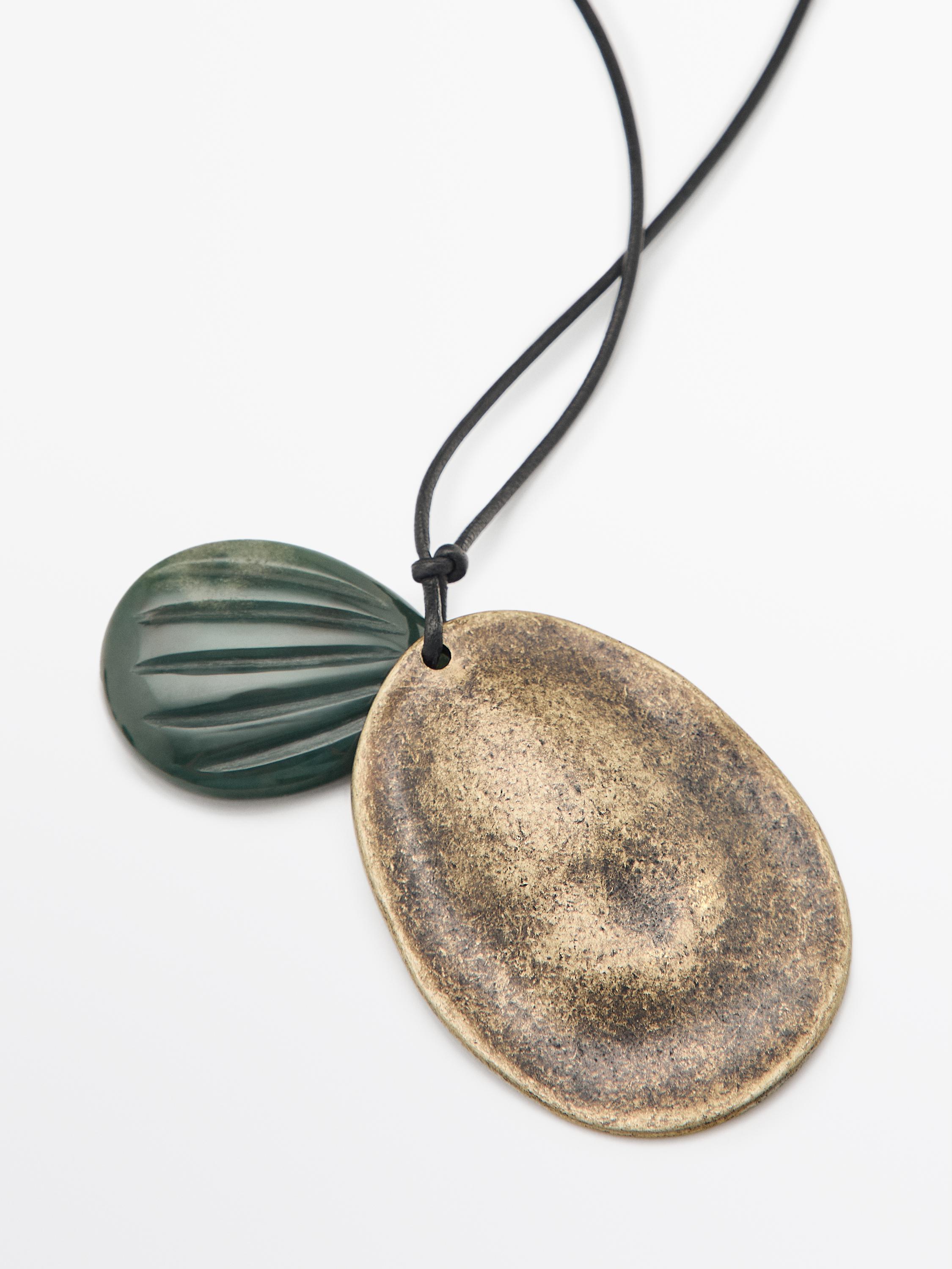 ★ Massimo Dutti★ almond pendant necklace 04602602303 Almond pendant necklace · Golden, Silver · Accessories