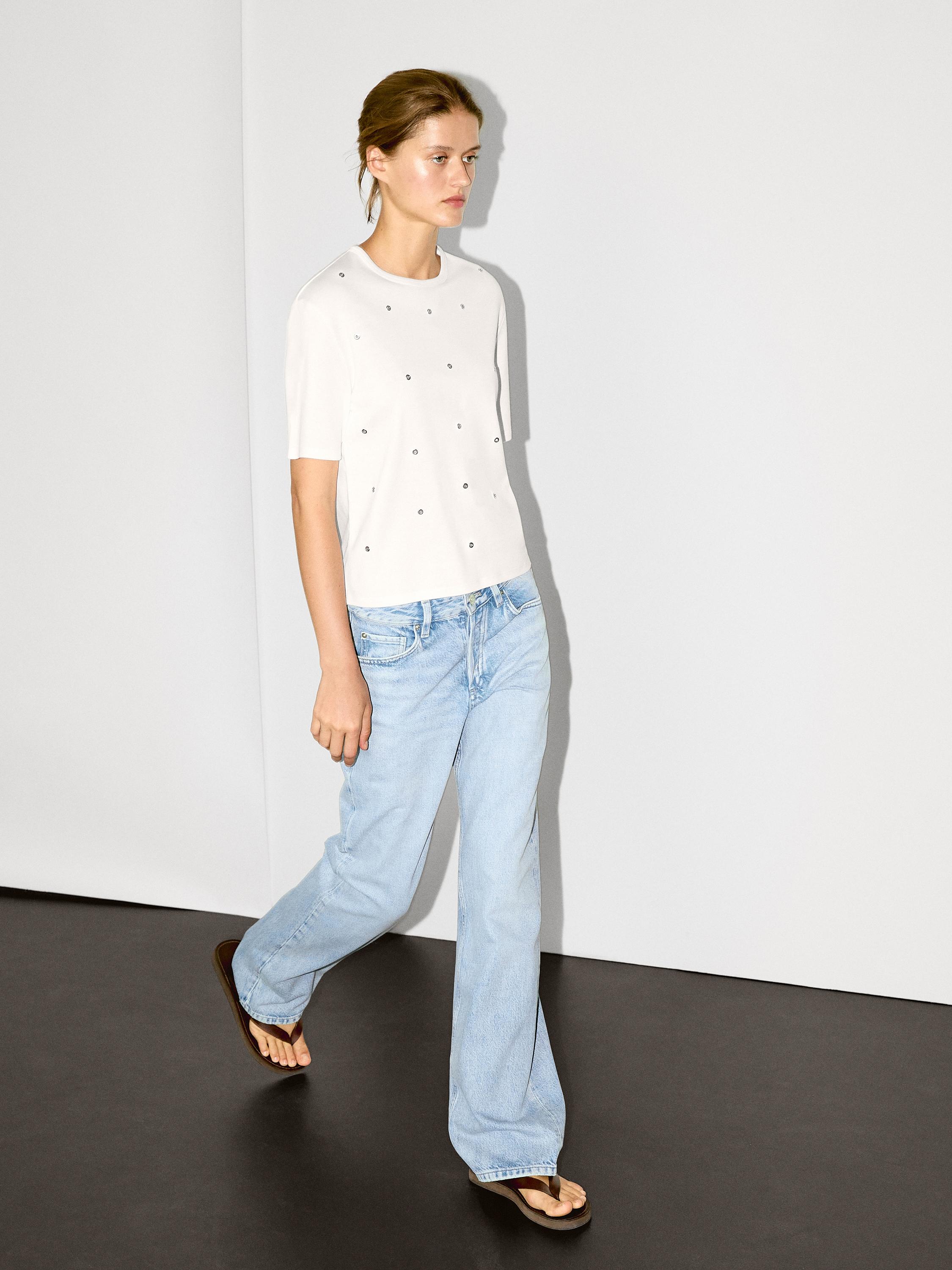 Oversized t-shirt with eyelets detail