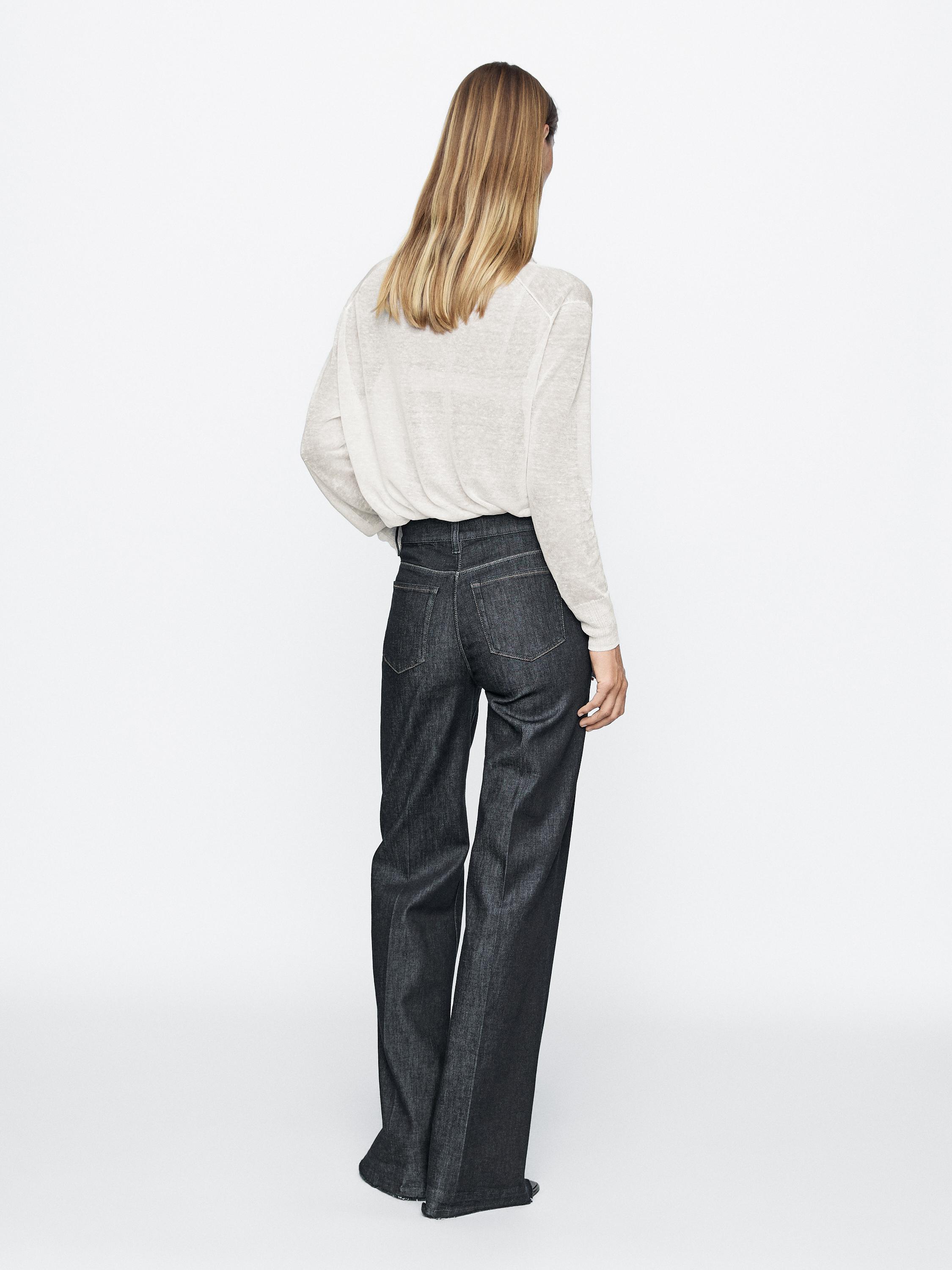 Flared high-waist jeans