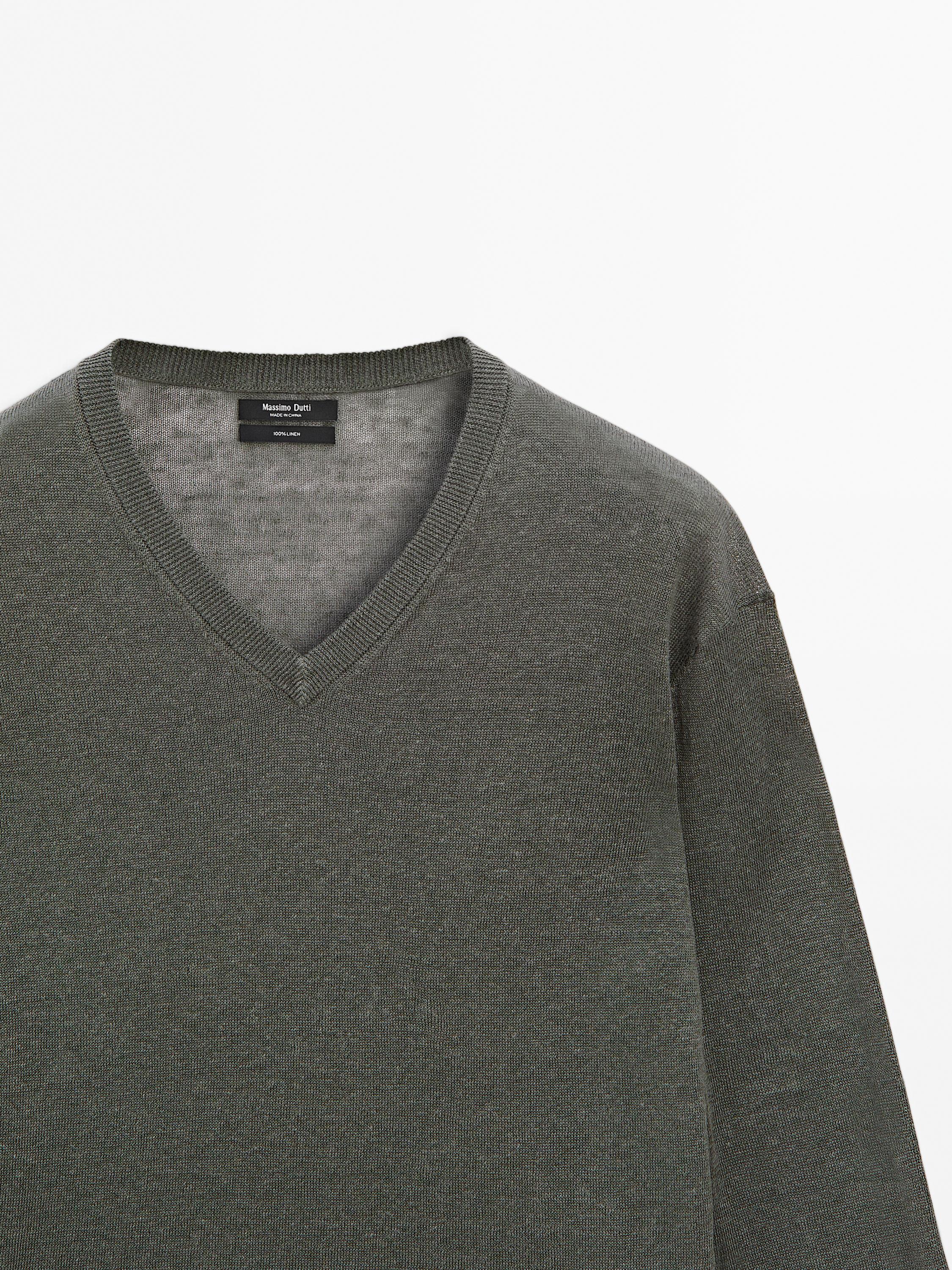 Linen V-neck knit sweater