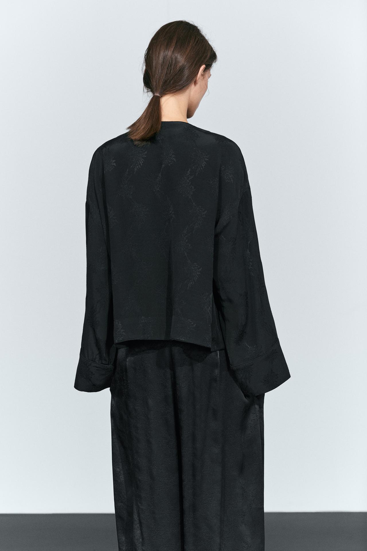 Cropped jacquard detail jacket — BLACK