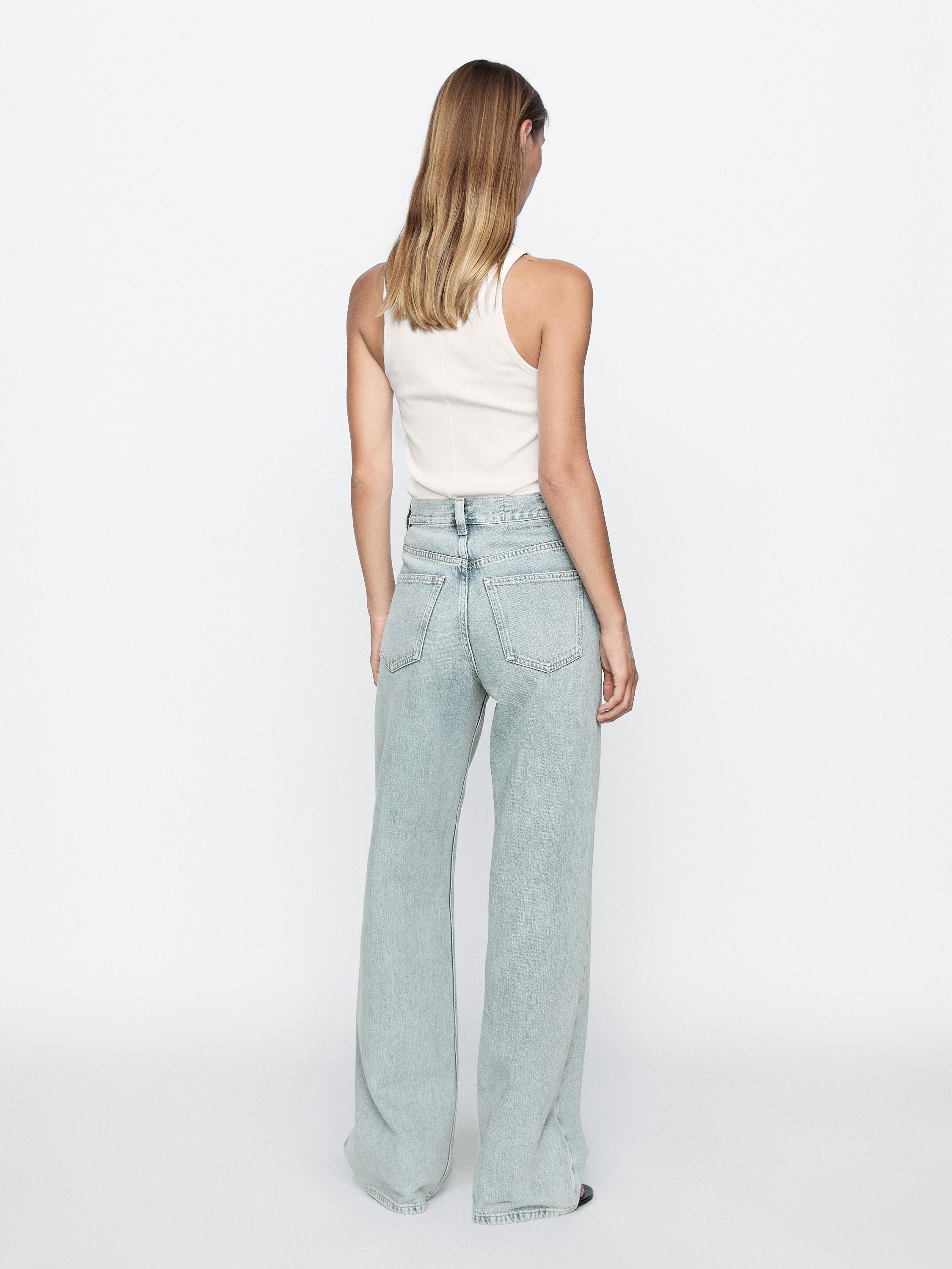 High-waist wide-leg jeans