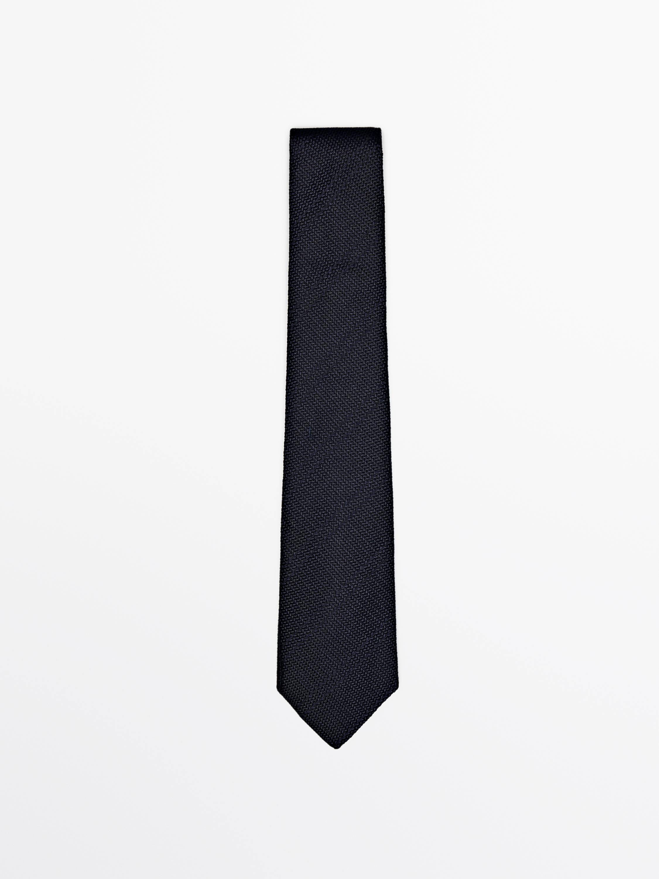 100% silk striped tie