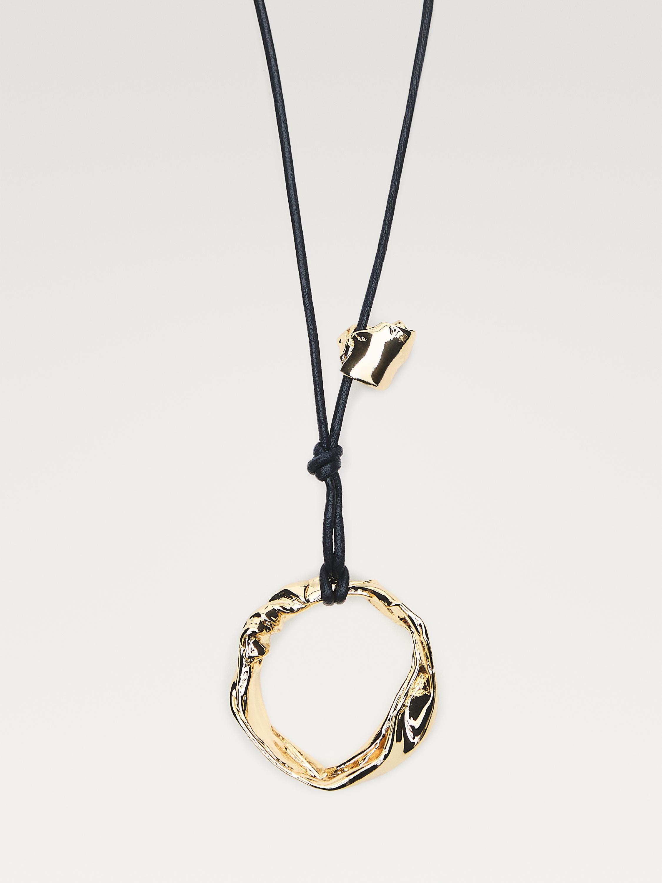 Leren ketting met ongelijke hanger