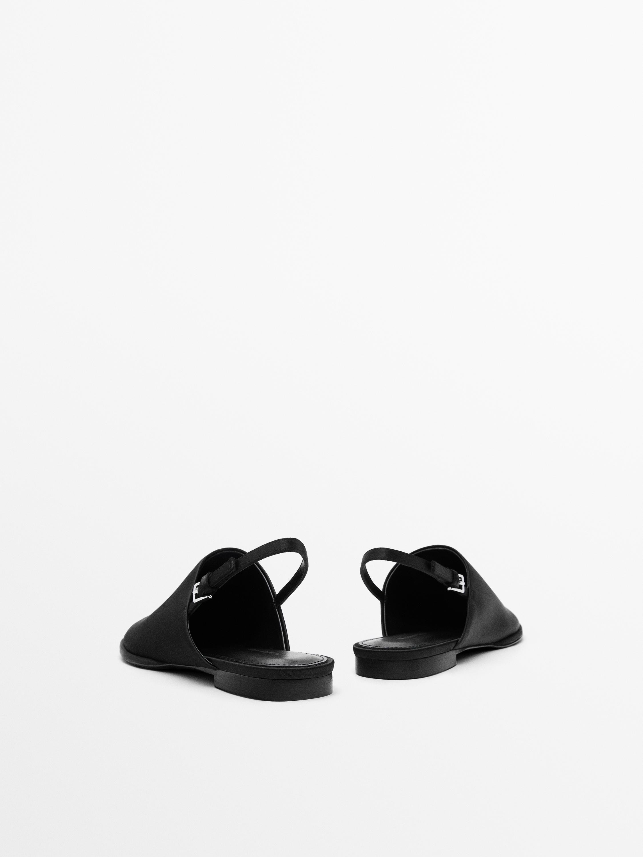 Flat mules
