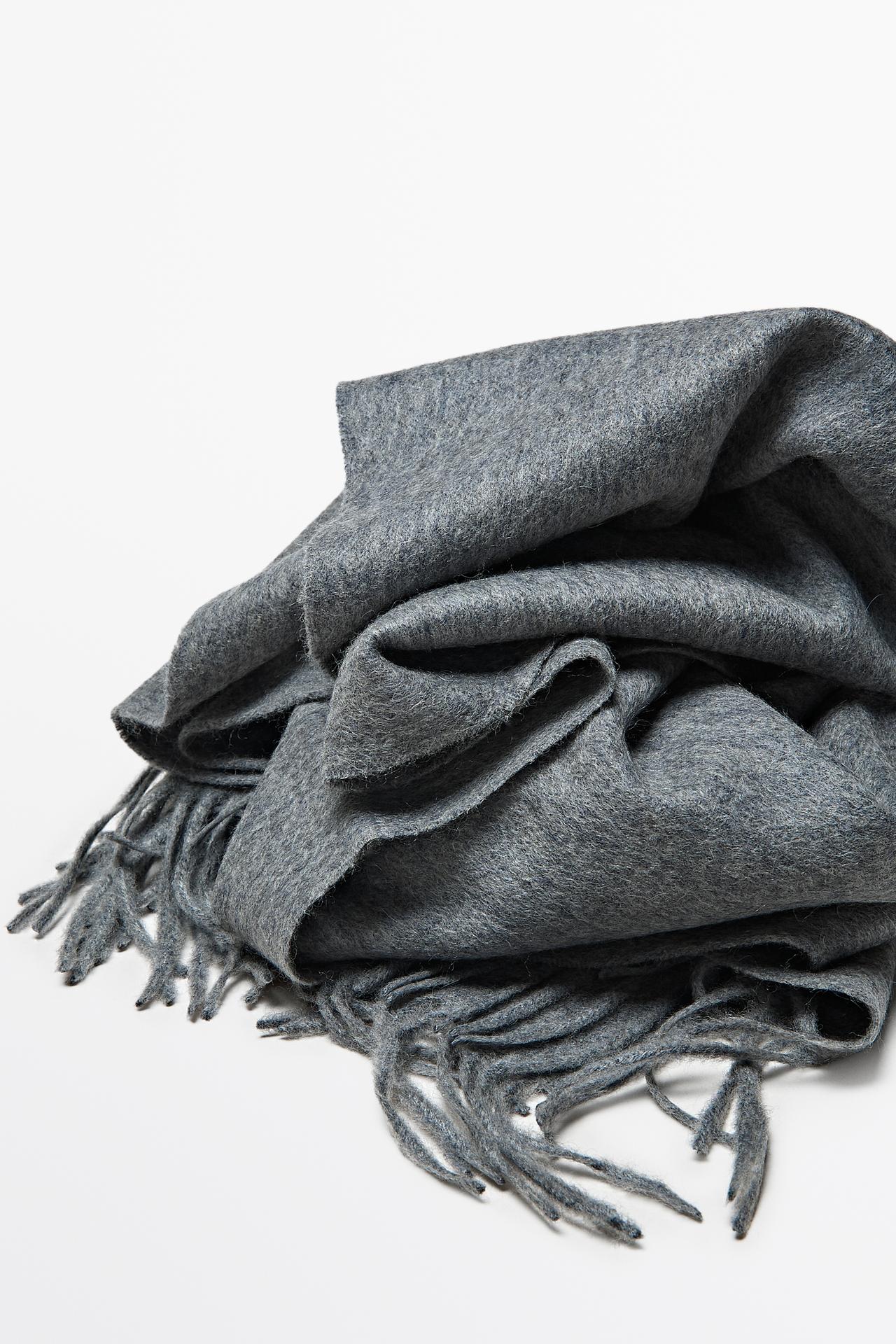 Wool blend scarf with fringing — GREY MARL