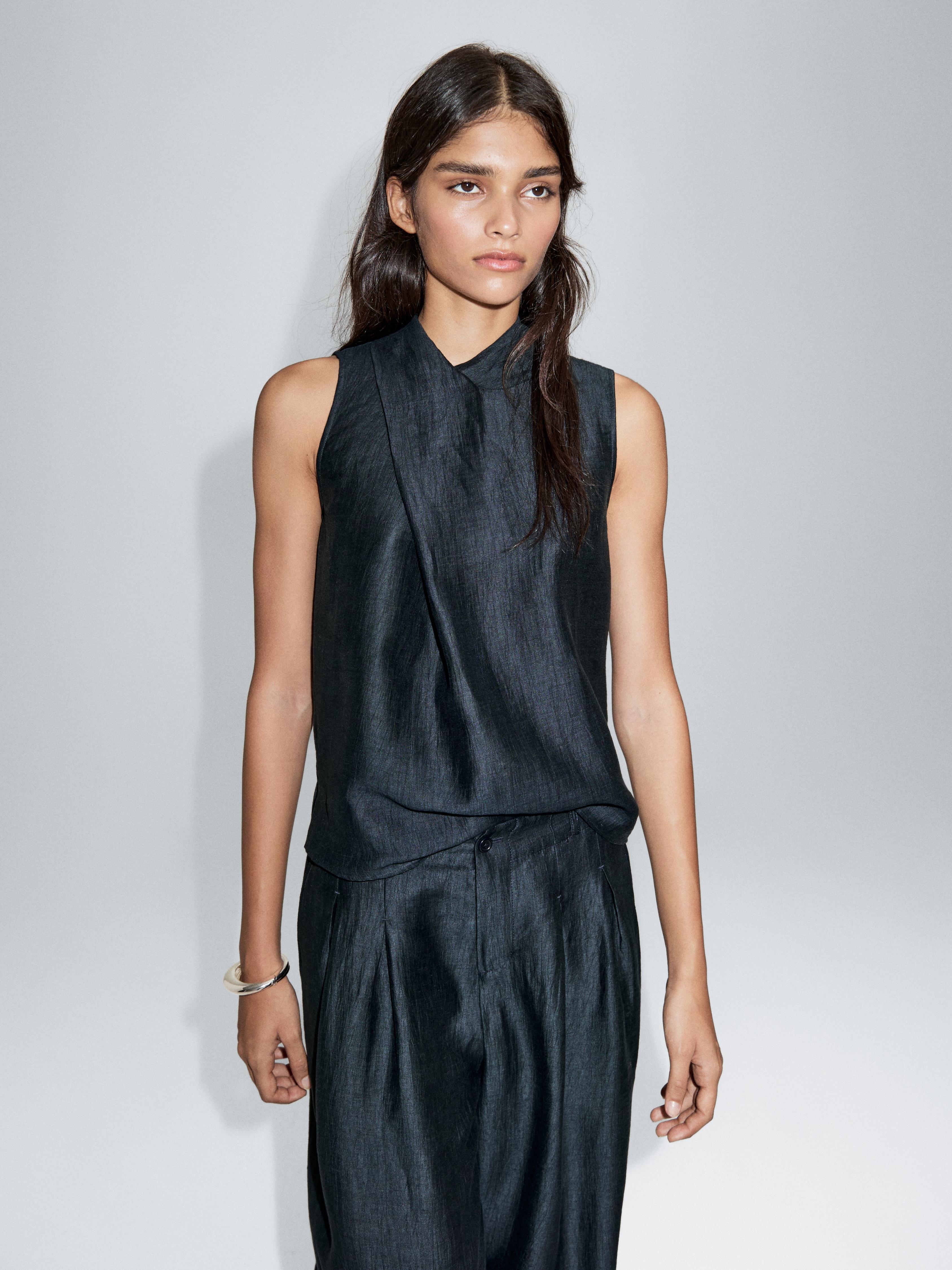 Top cuello halter mezcla lino