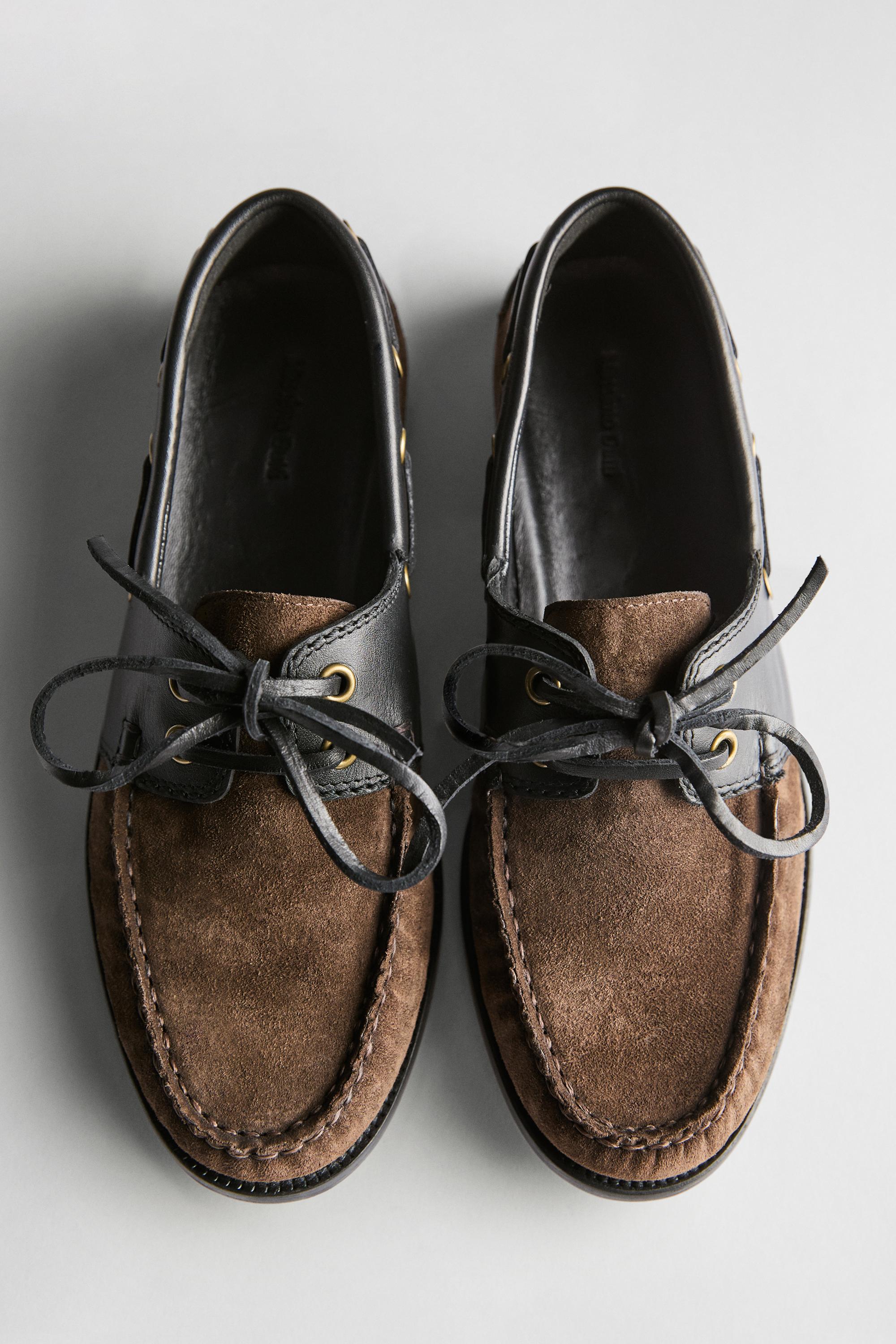 Contrast leather deck shoes — BROWN