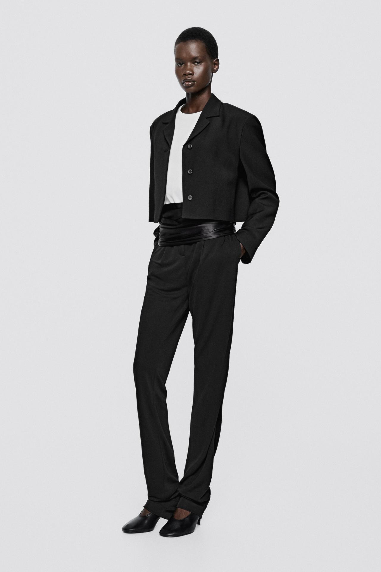 Cropped wool blazer - LIMITED EDITION — BLACK
