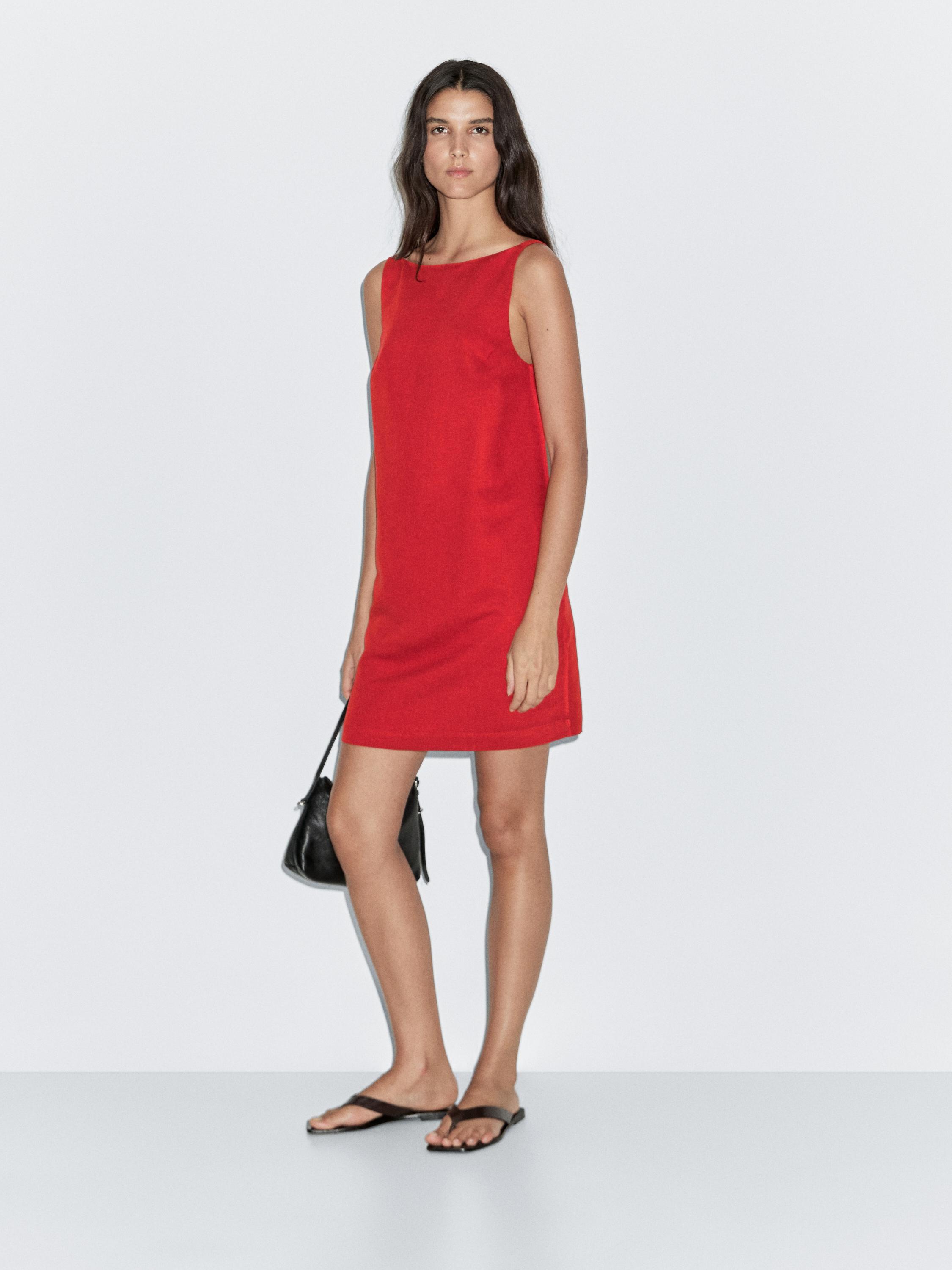 Vestido corto escote espalda con lino