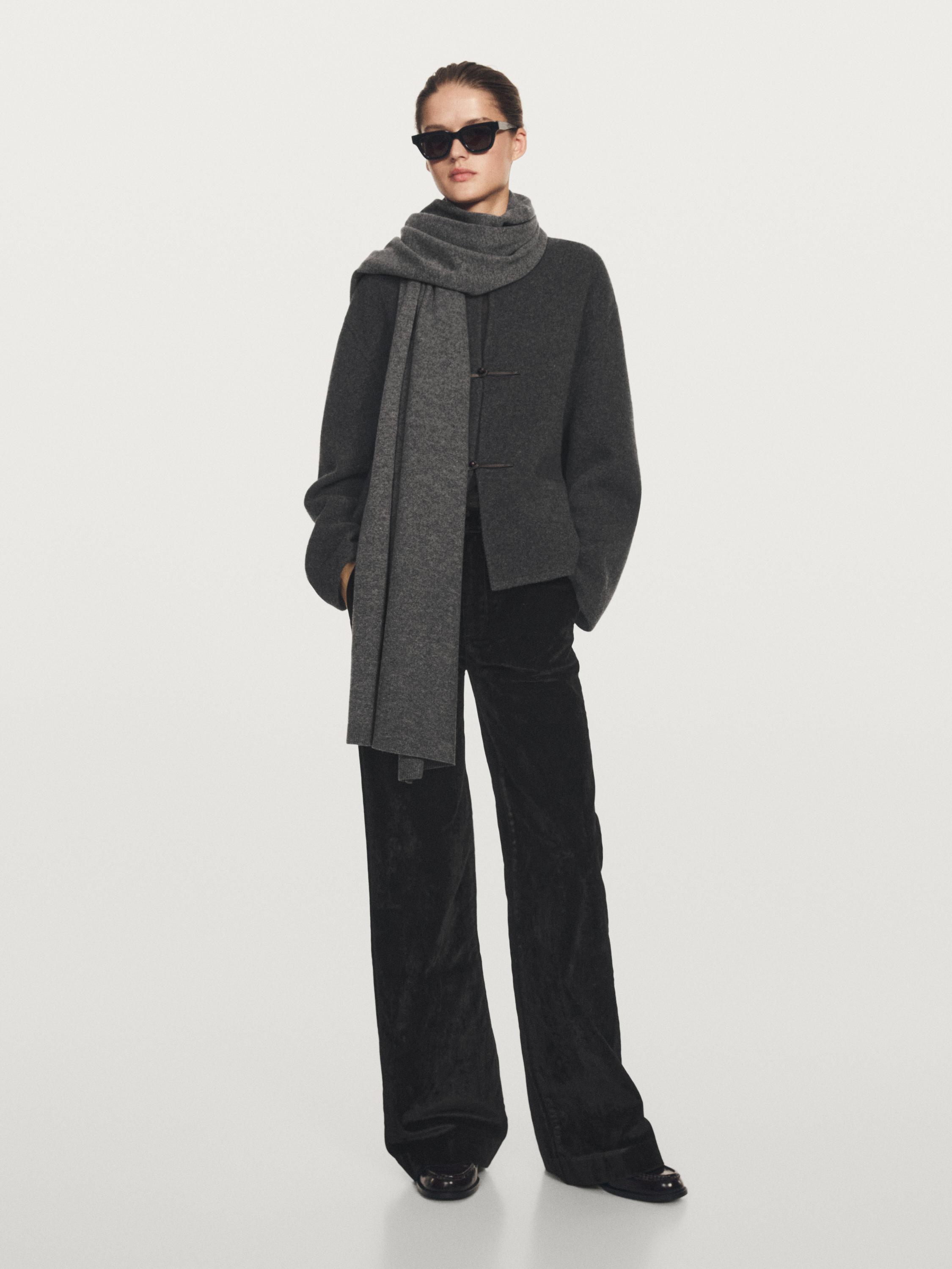 Strikket cardigan med knappedetalj