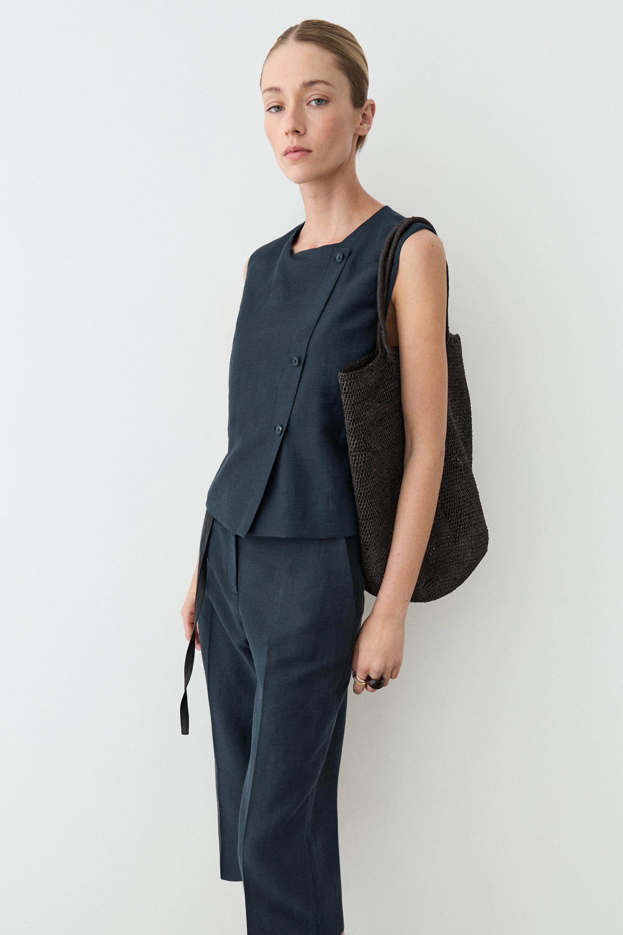 Linen asymmetric buttoned vest — NAVY BLUE