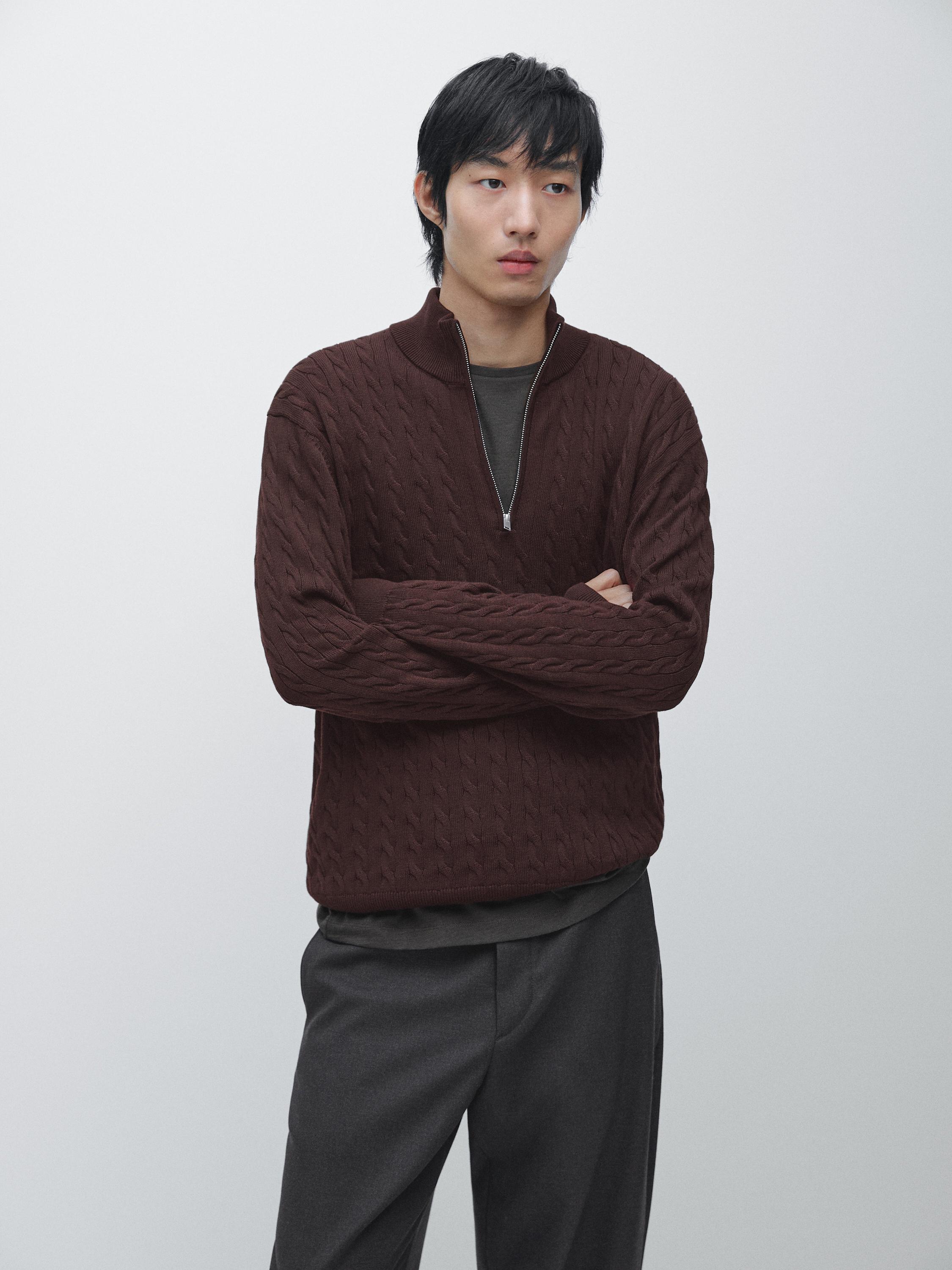 Mock neck knit sweater with zip