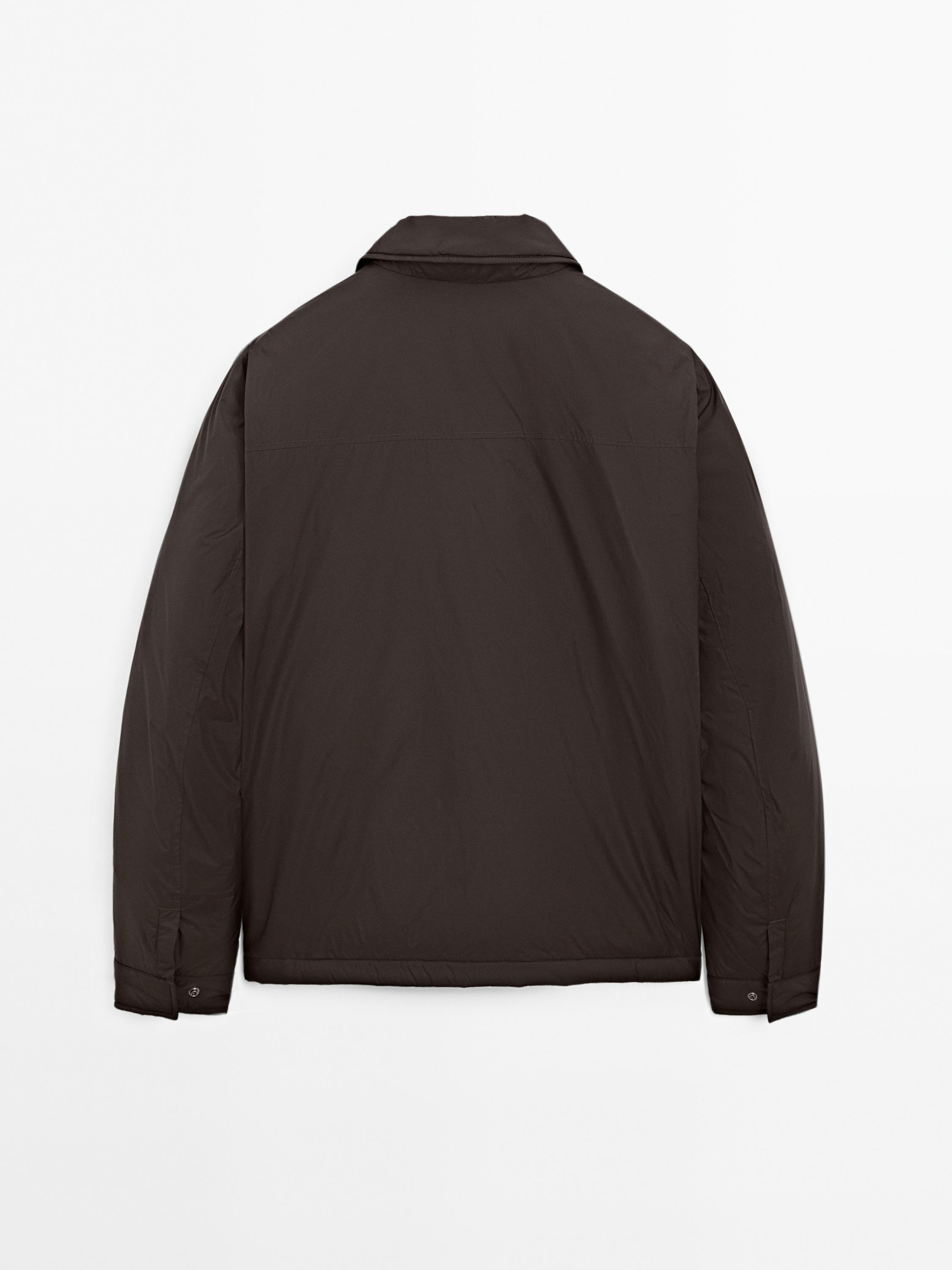 Lightweight water-repellent jacket