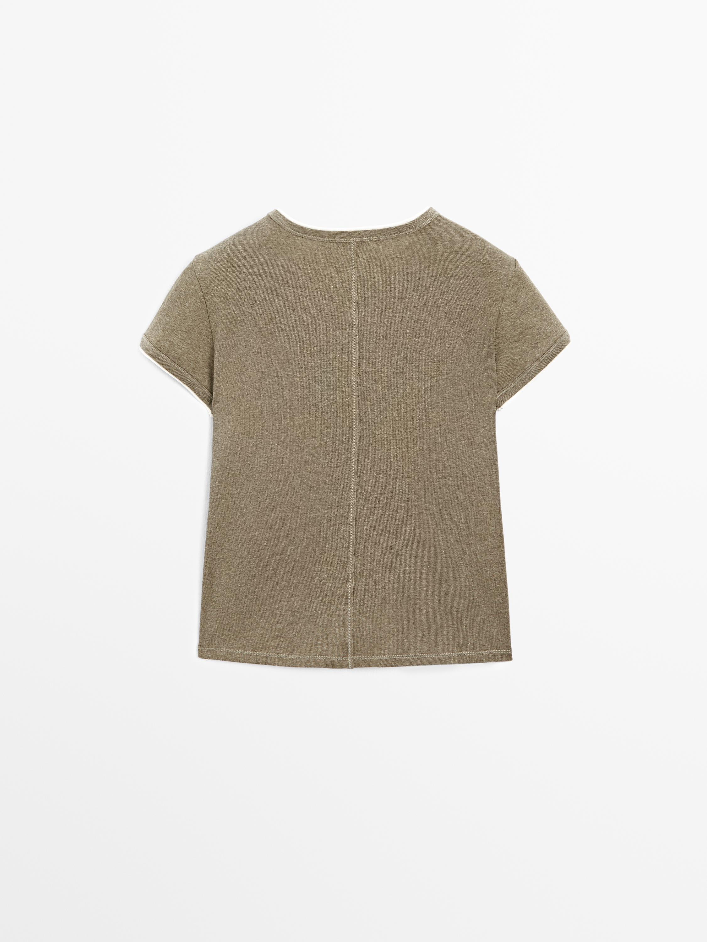 100% cotton contrast ribbed T-shirt