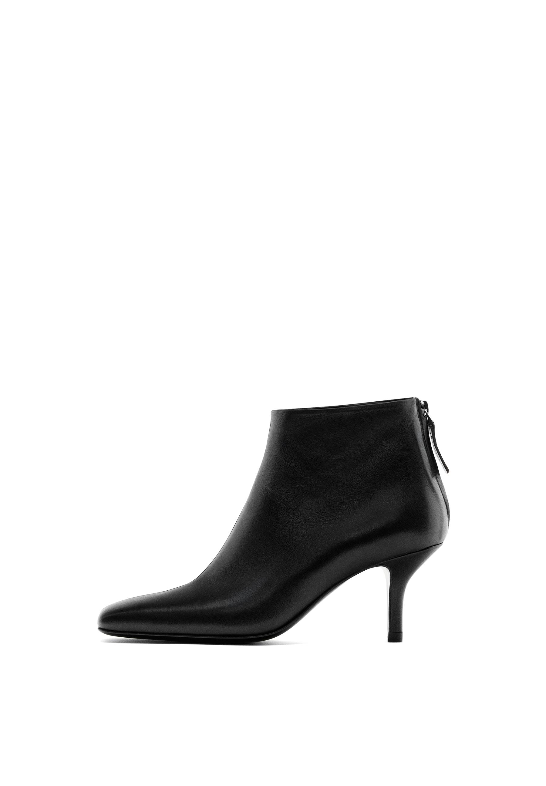 Leather heeled ankle boots - Made in Italy — BLACK