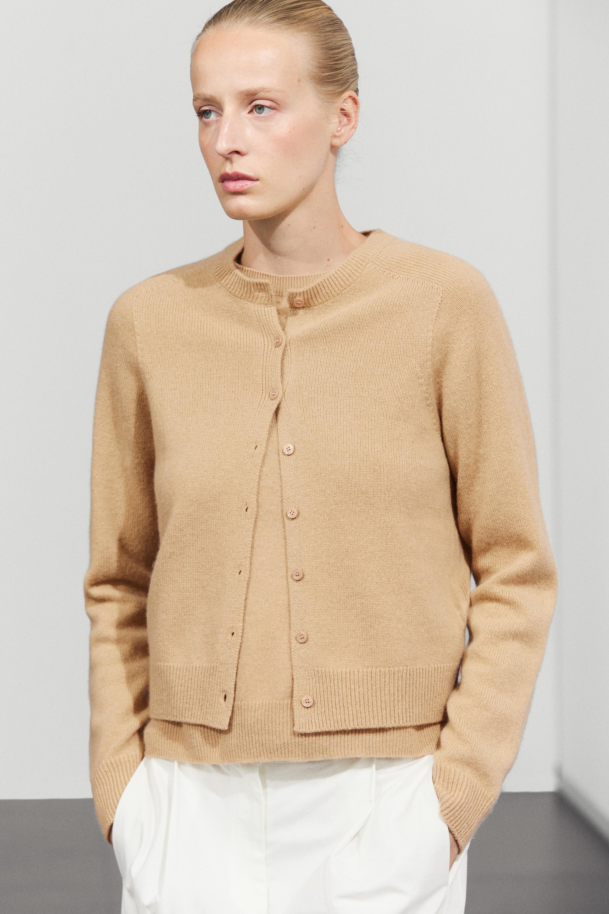 100% cashmere cropped knit cardigan
