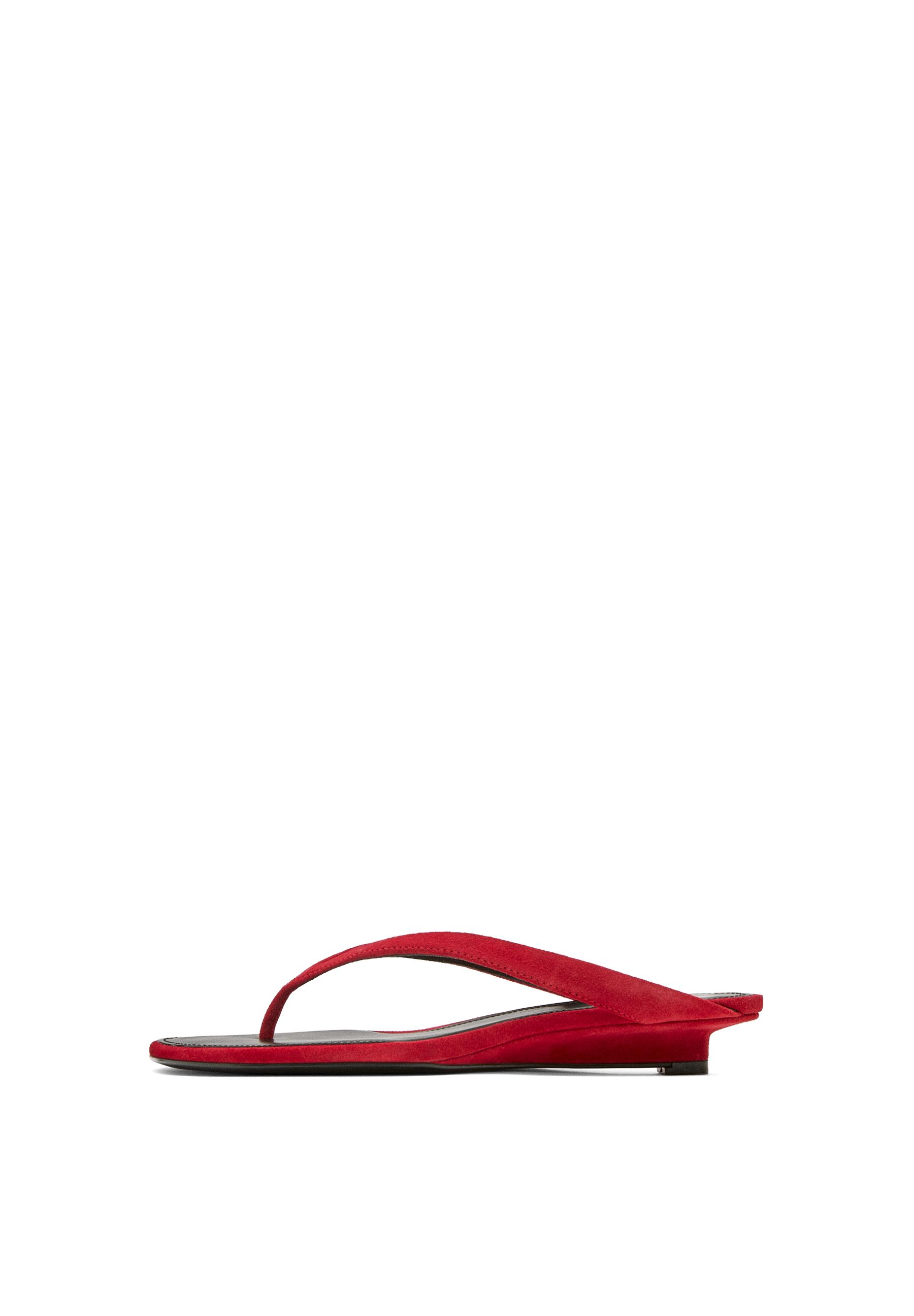 Mid-heel sandals with toe divider — RED