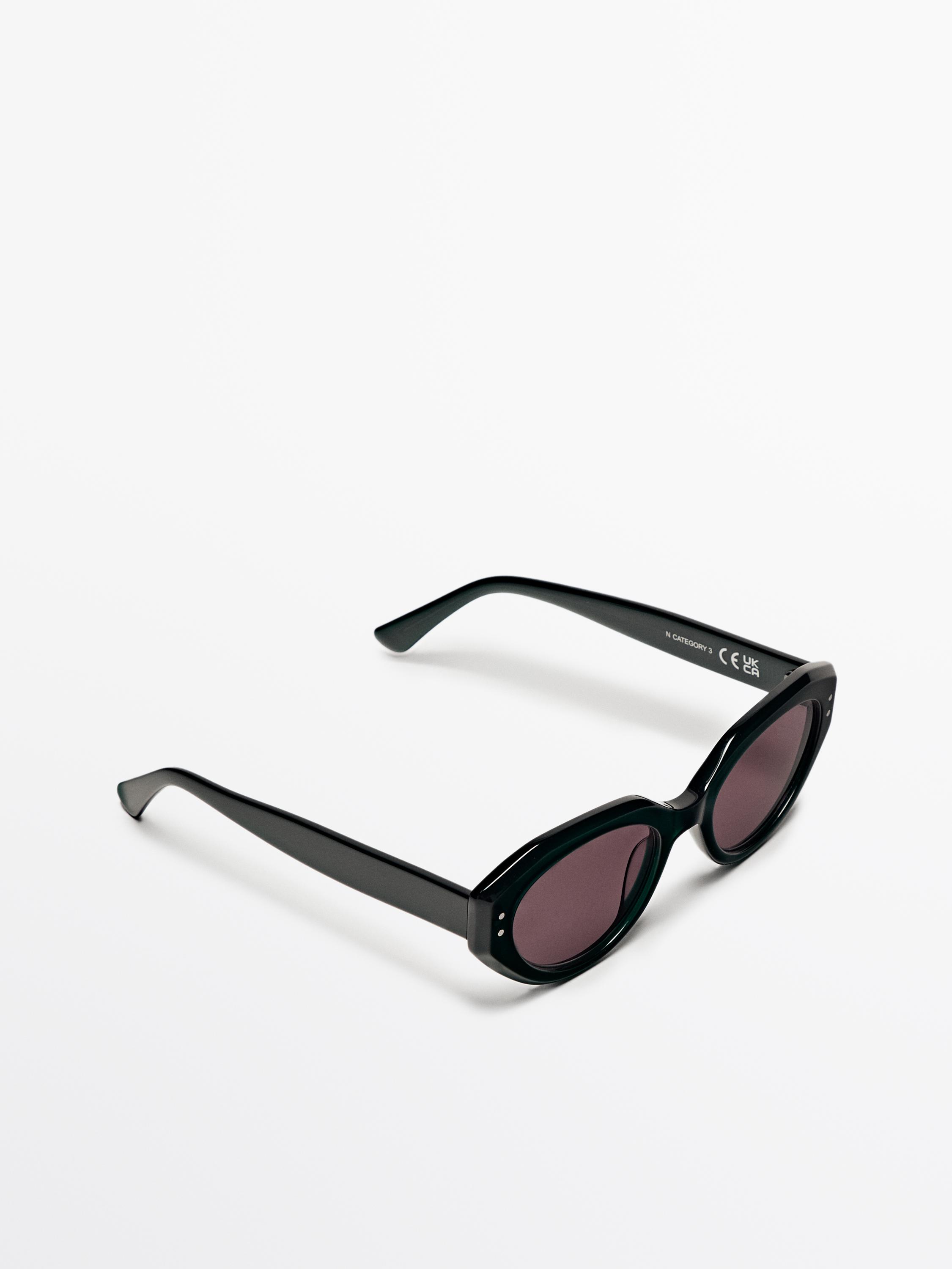 Oval sunglasses