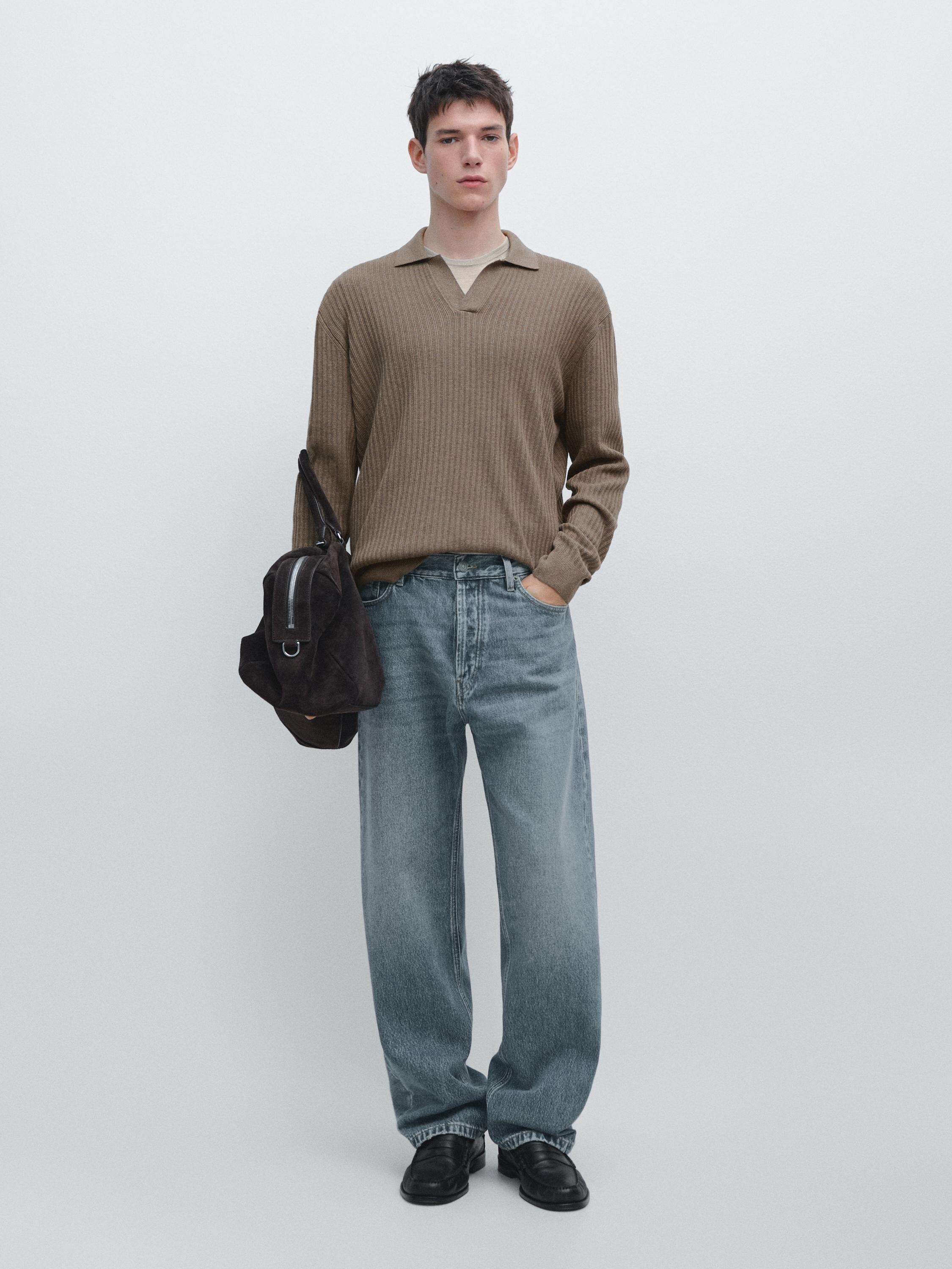 بنطلون جينز بقصة مستقيمة