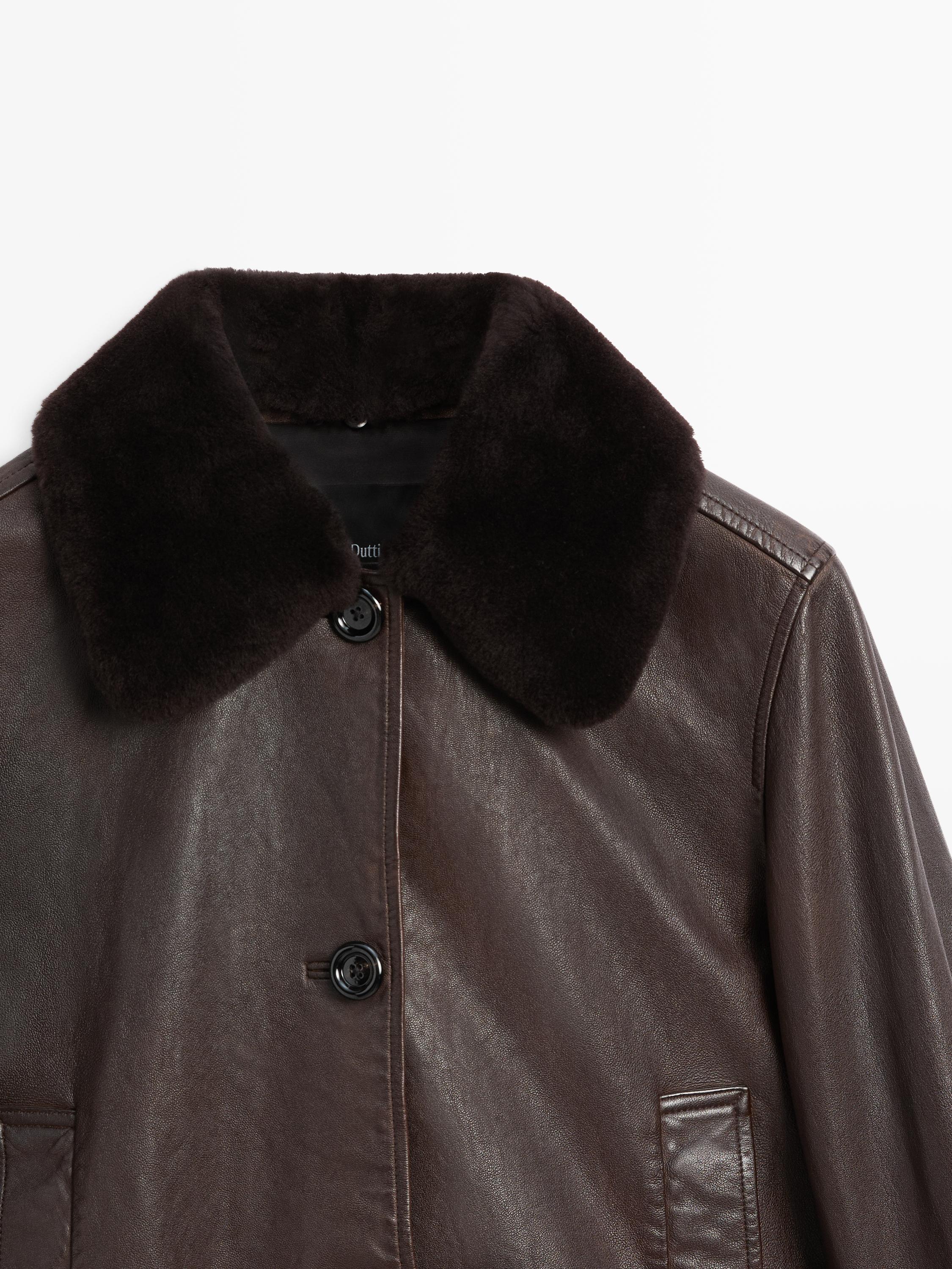 Jakna od napa kože sa kragnom od jagnjećeg krzna