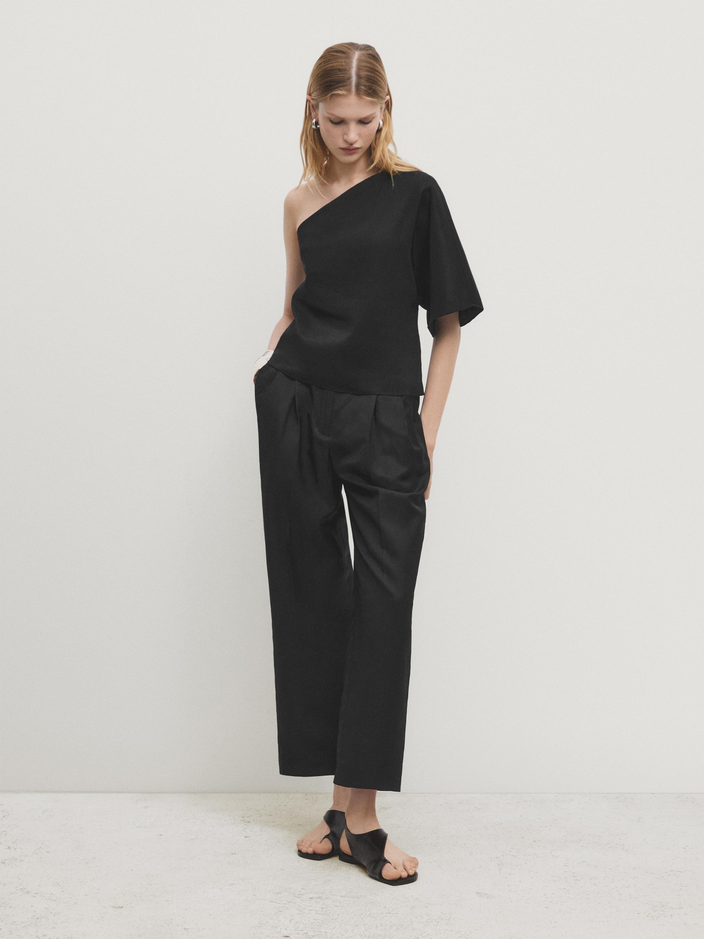 Asymmetric linen blend top