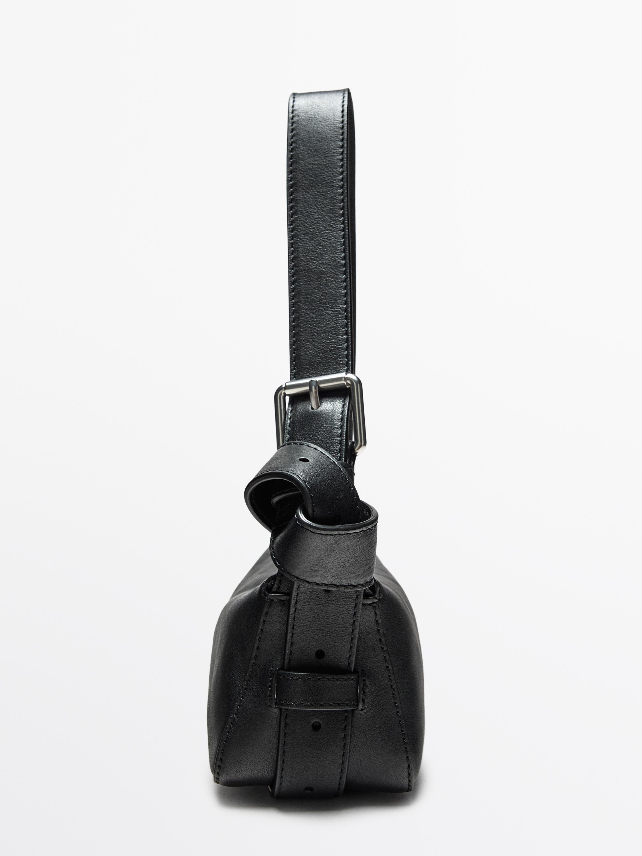 Small nappa leather bag with buckle