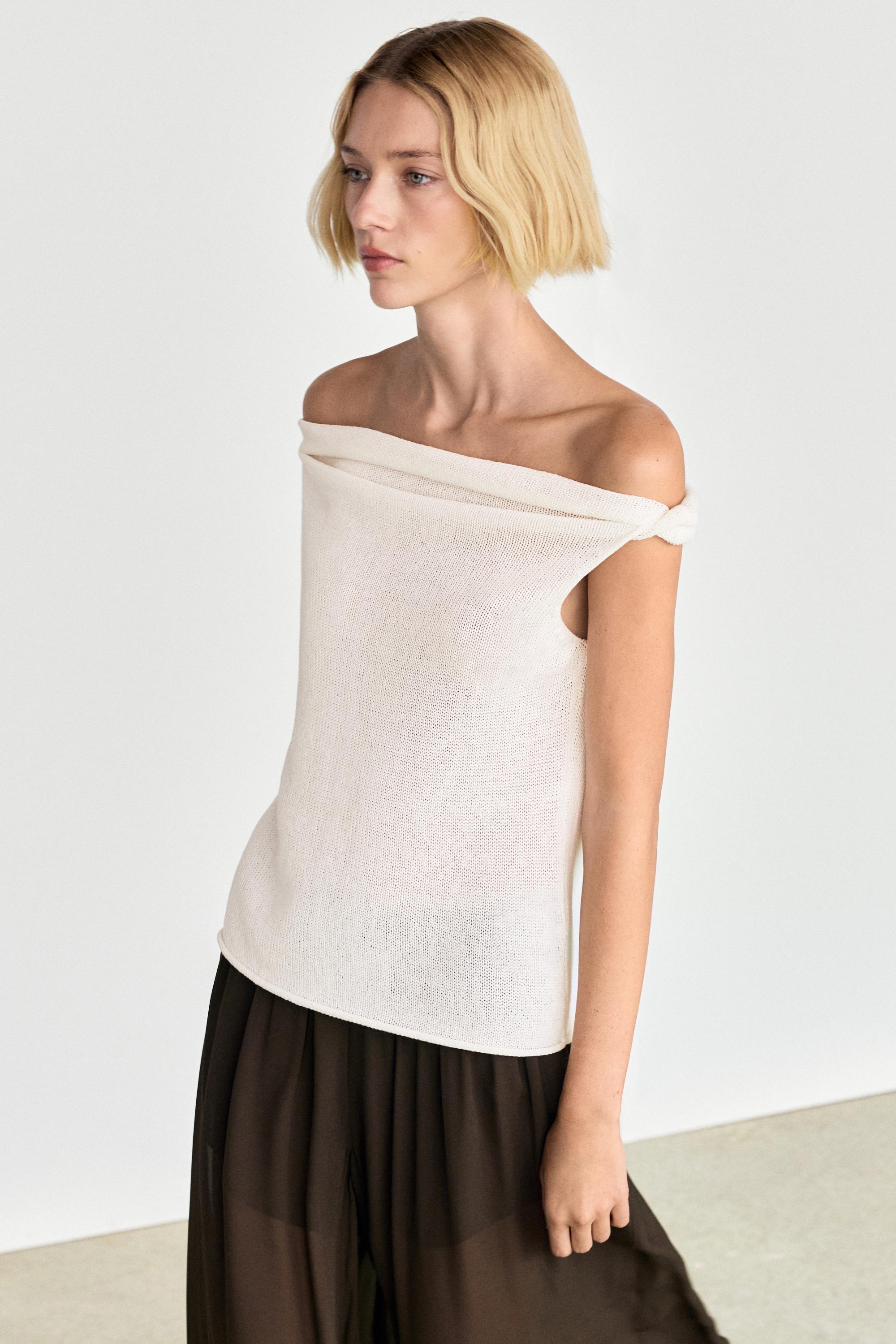 Ribbed knit bandeau top — CREAM