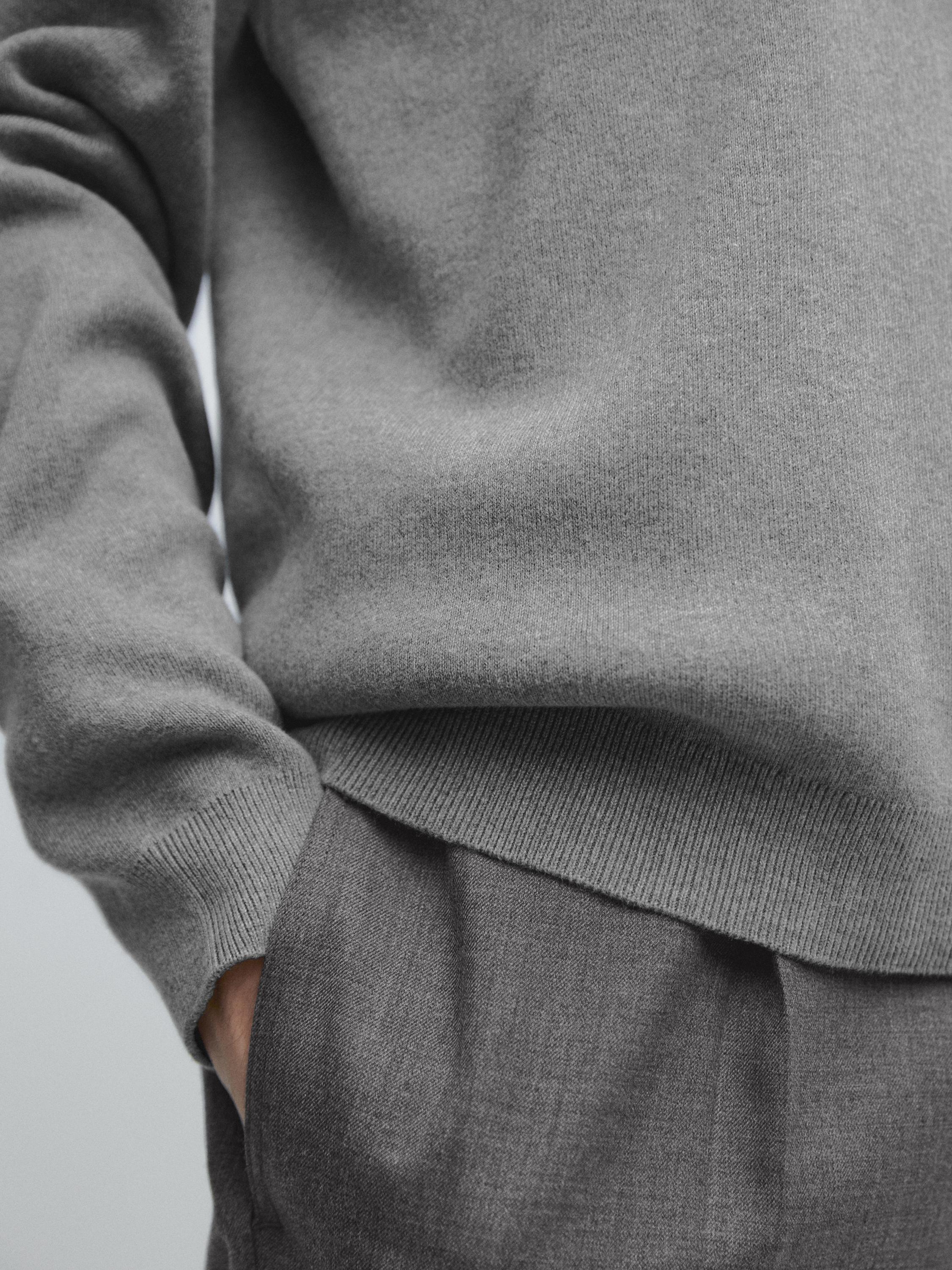 Knit 100% cotton crew neck sweater — Medium Grey