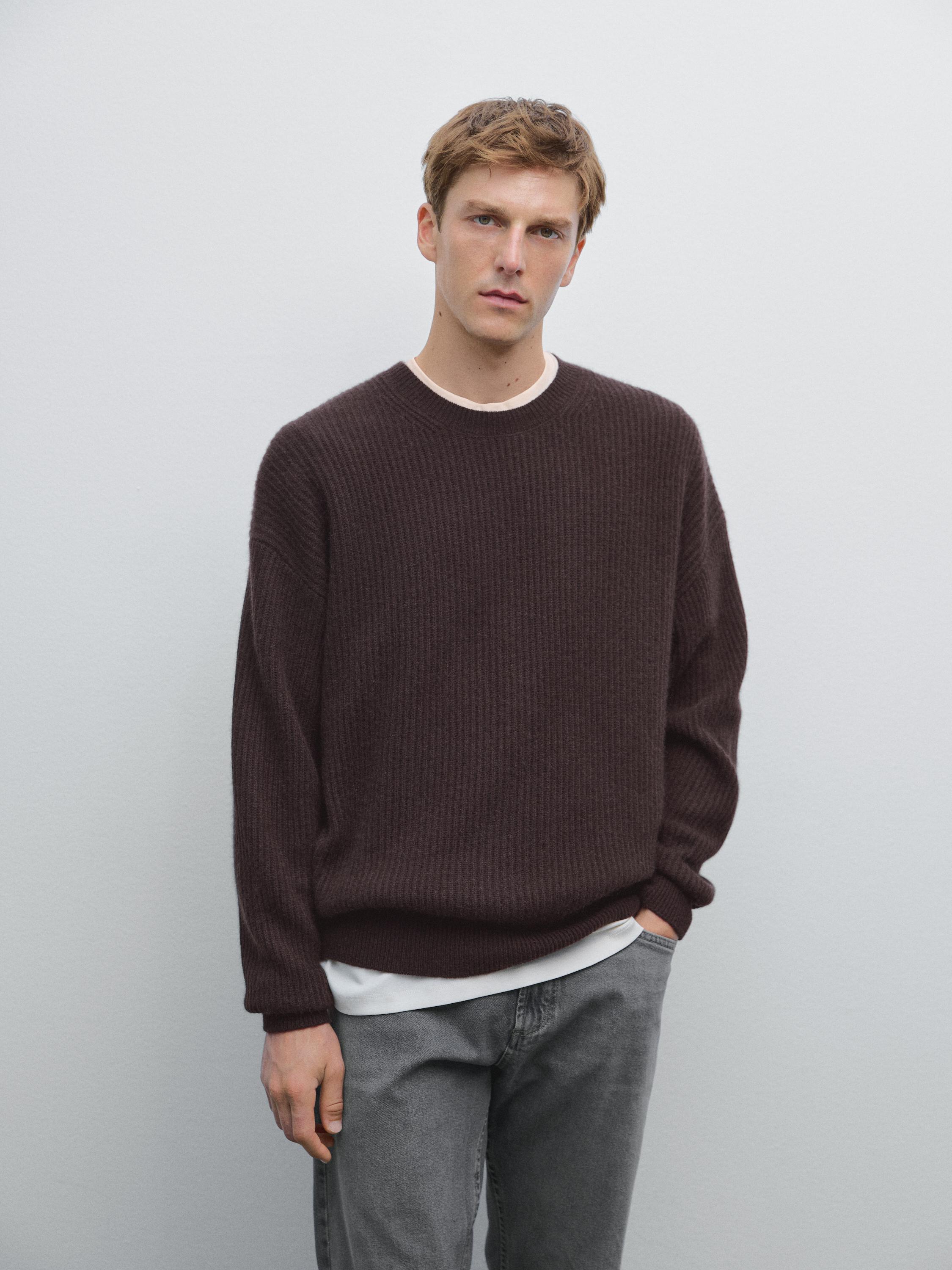 100% cashmere ribbed knit sweater