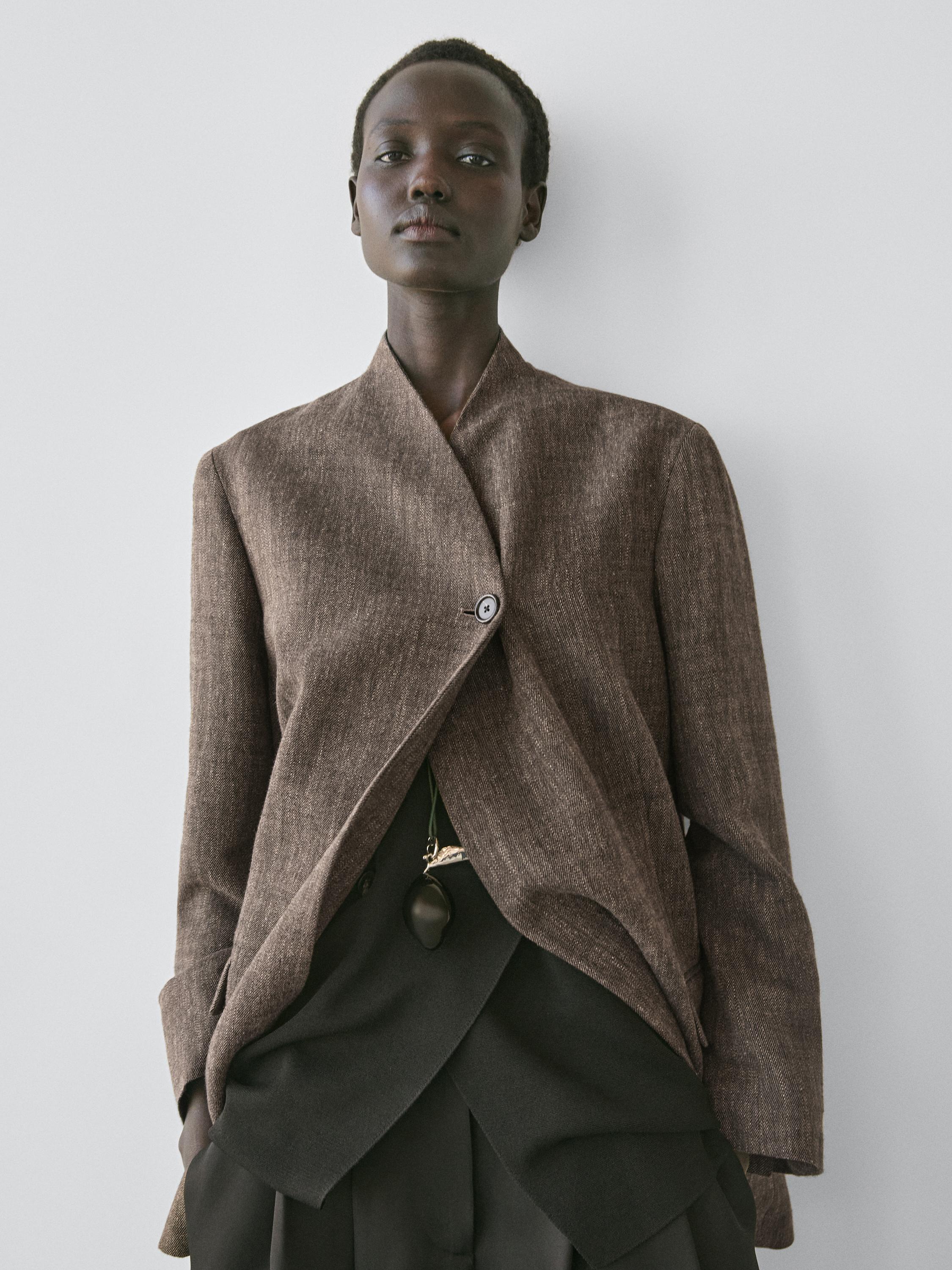 Flecked wool blend coat with high collar — BROWN
