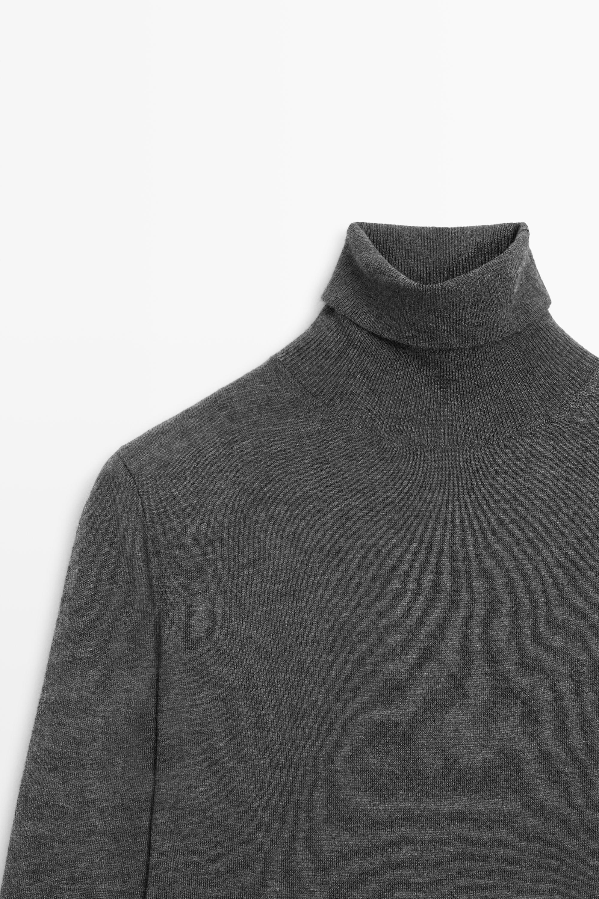 Wool-blend turtleneck knit sweater — GREY