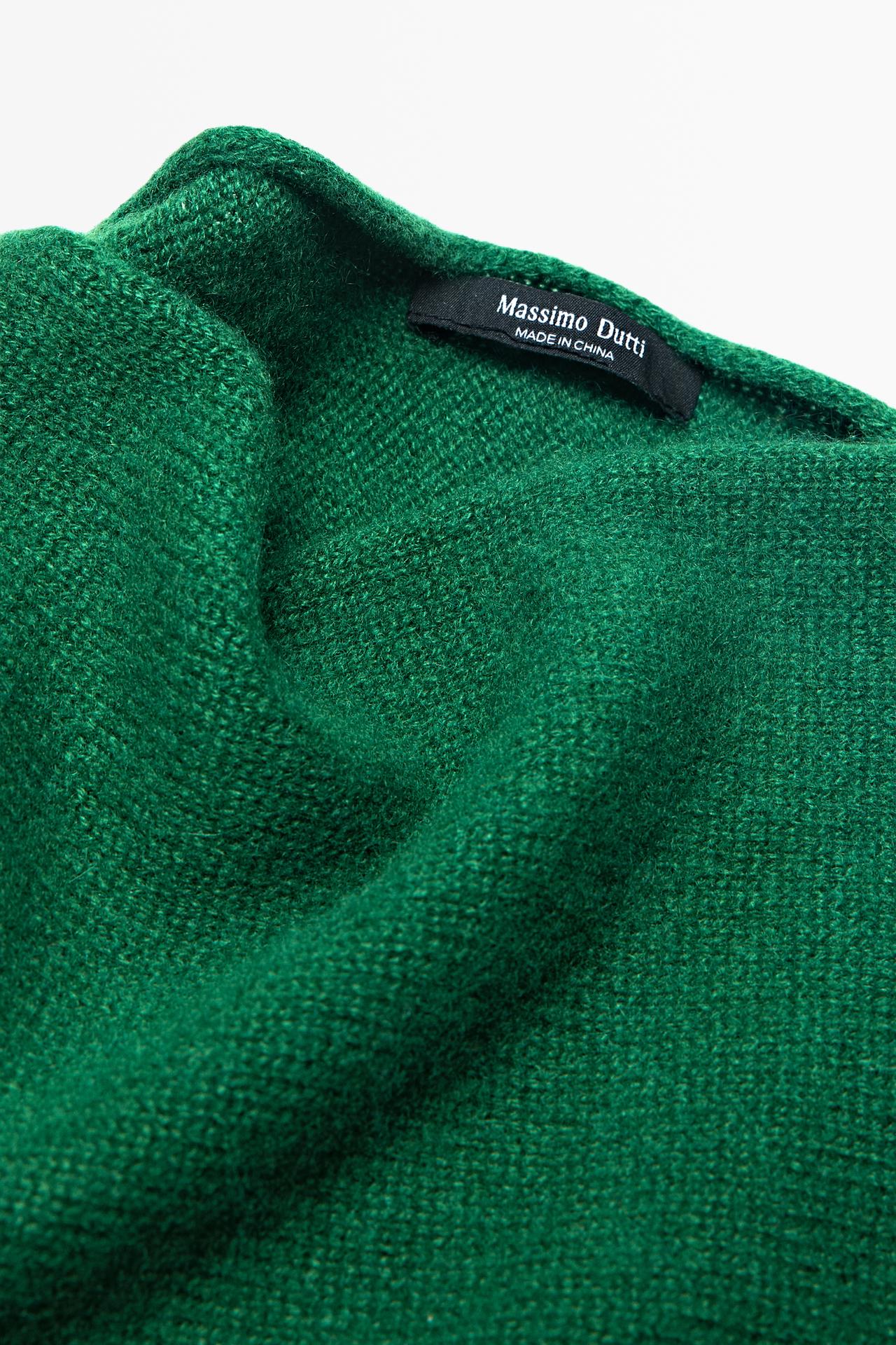 100% Cashmere Bandana — GREEN