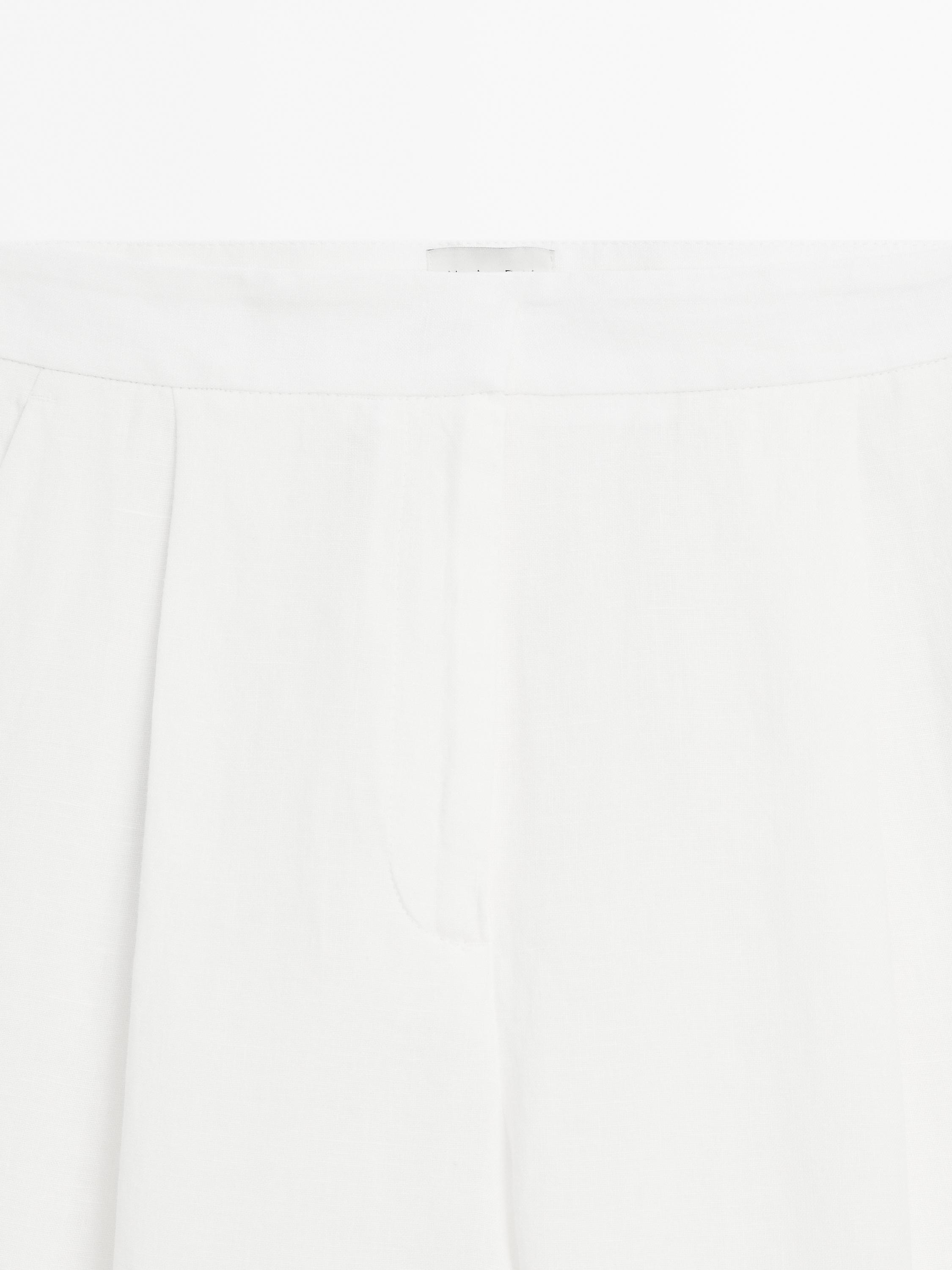 Straight-leg flowing trousers with dart detail - Limited Edition