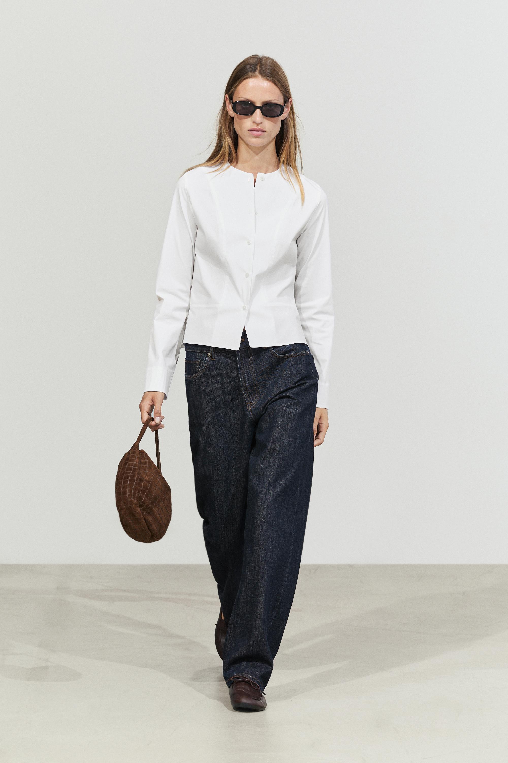 Poplin shirt with collar detail