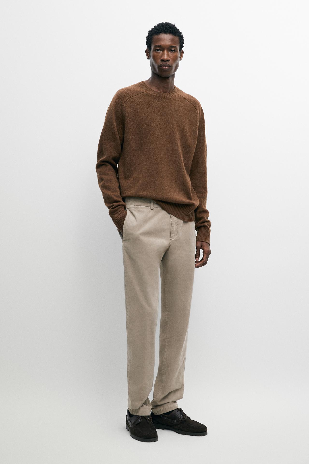 Wool-blend knit sweater with round neck — Wine Red