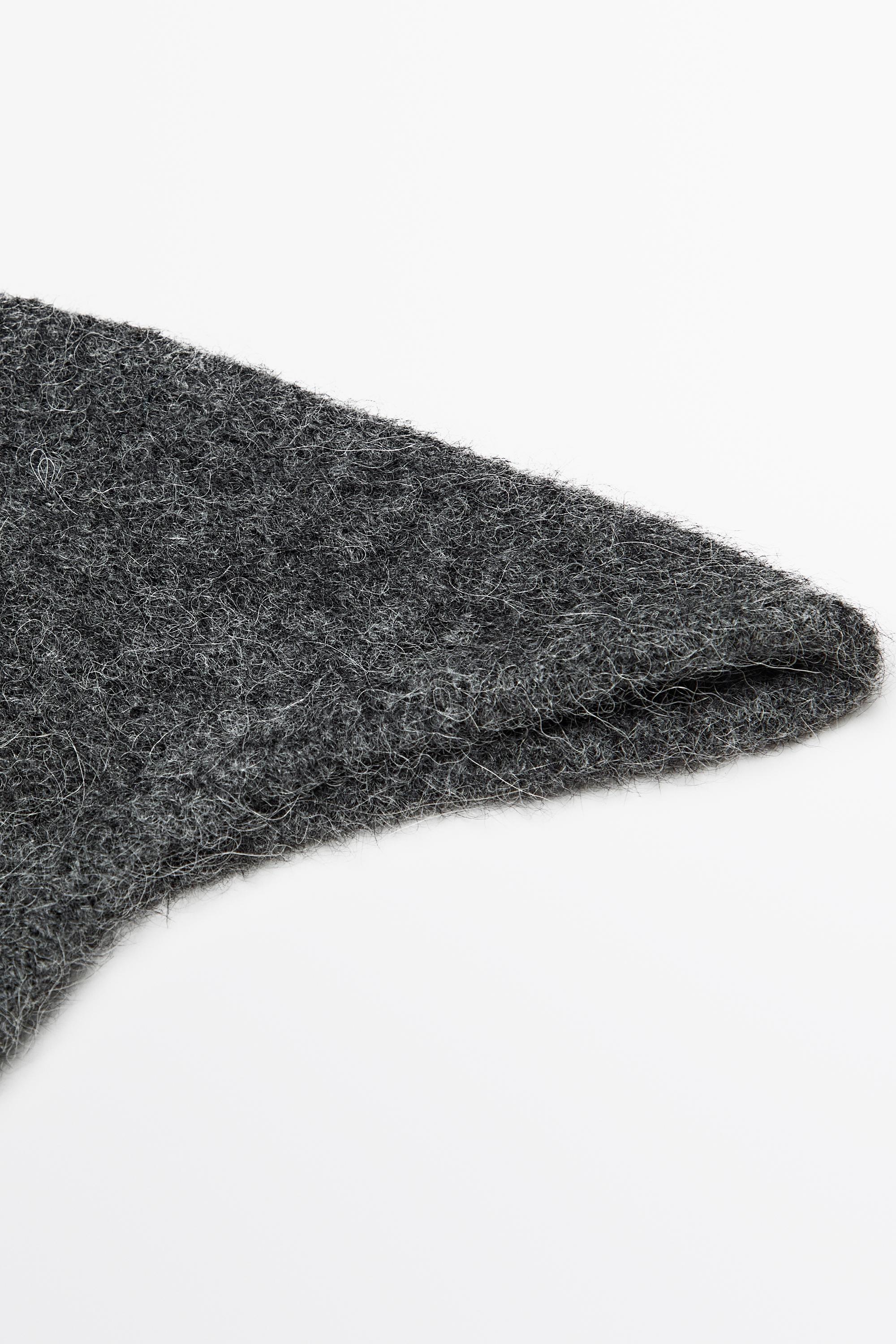 Alpaca-blend knit beanie — GREY