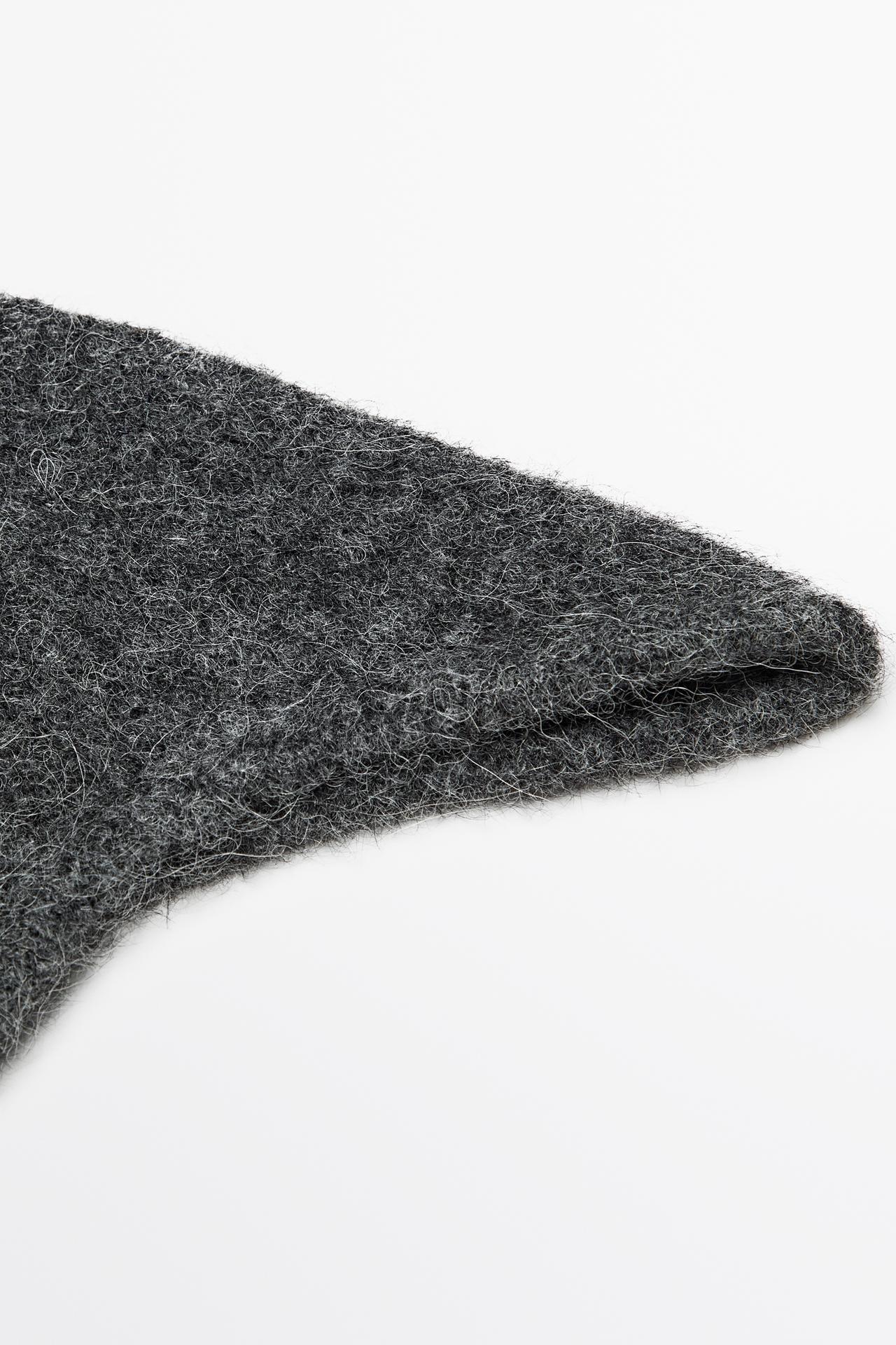 Alpaca-blend knit beanie — GREY