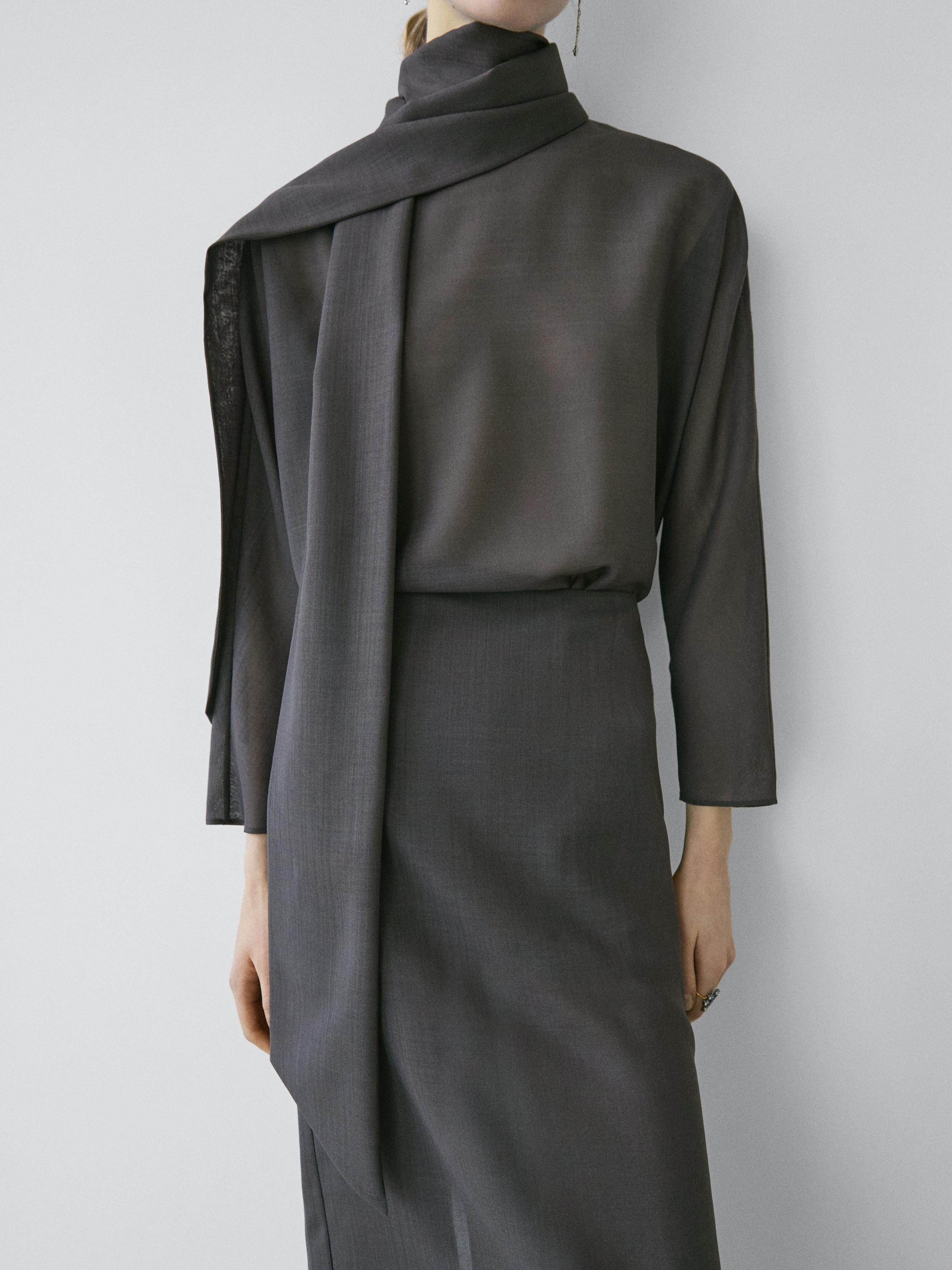 Flowing blouse with tie detail - STUDIO — GREY