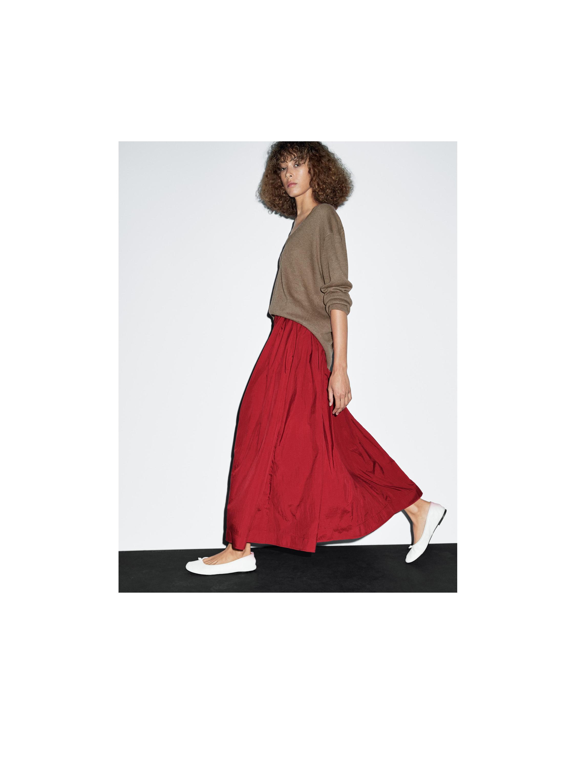 ★ Massimo Dutti★ Fluid semi-long skirt with box pleats 05 05247504600-o7.jpg?ts=