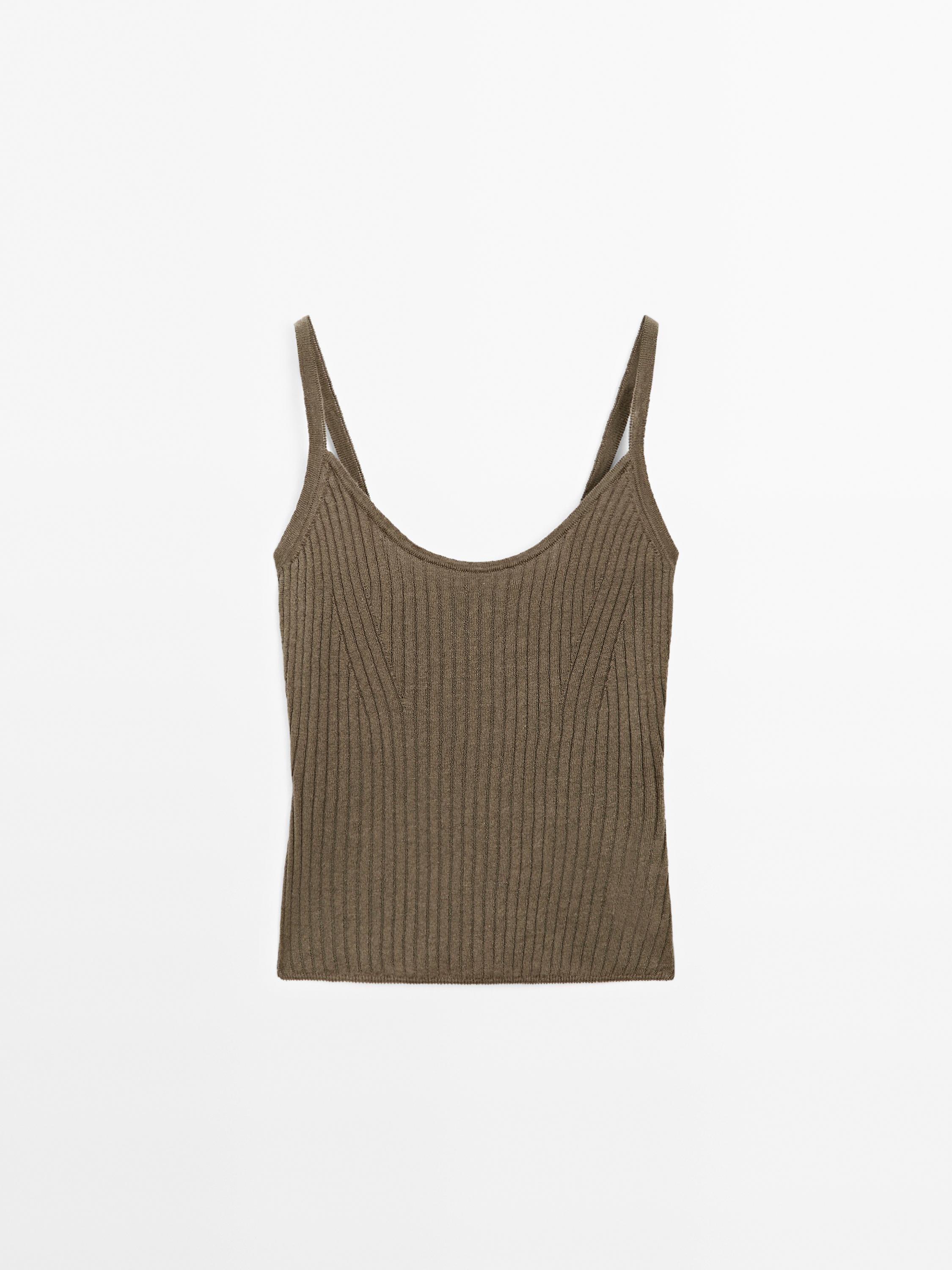 Top knitted straps rib detail
