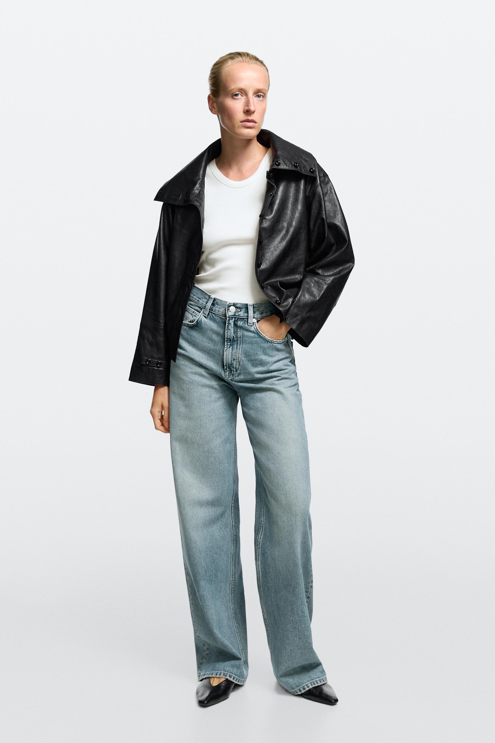 High-waist wide-leg jeans
