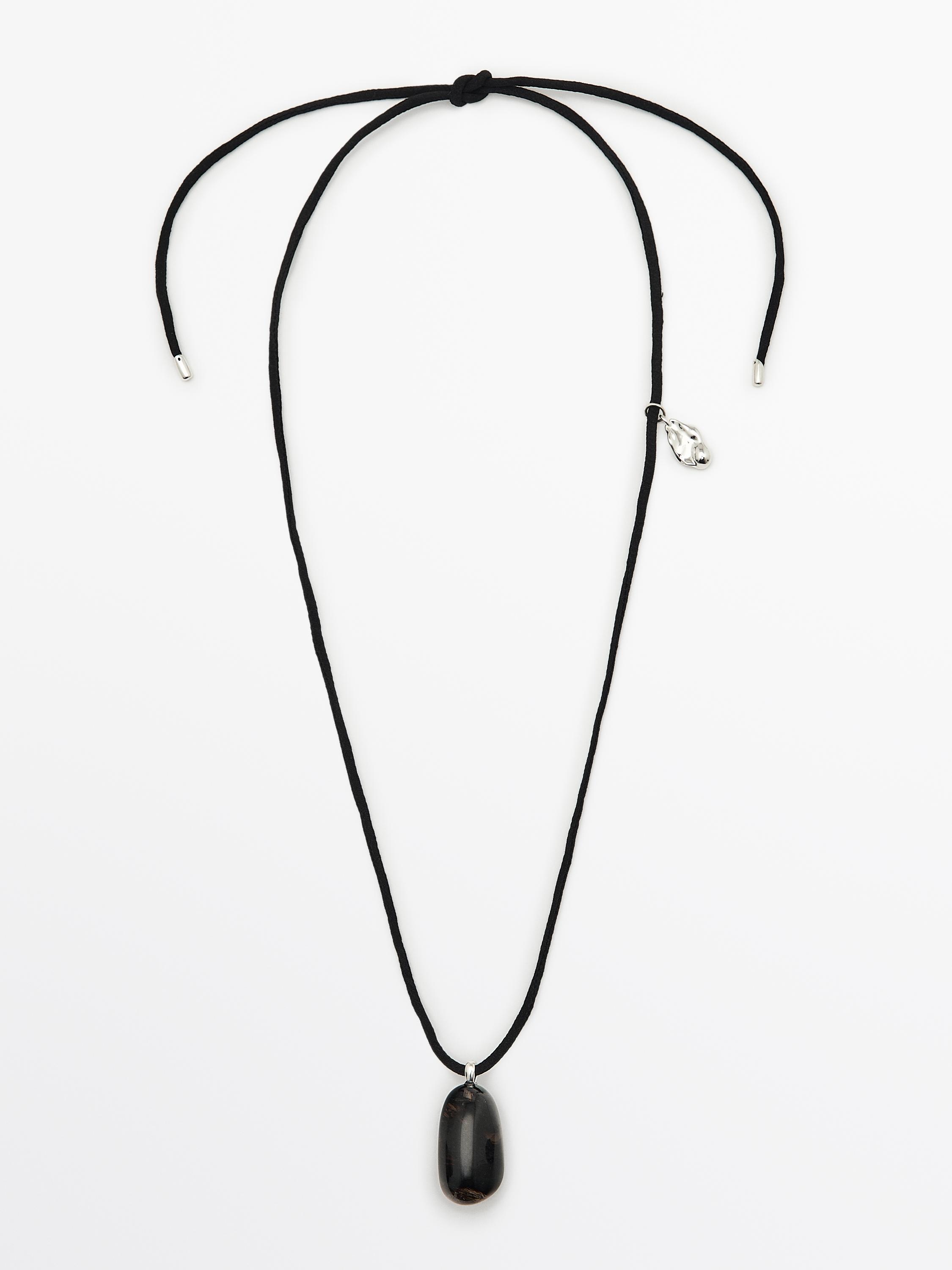 Stone cord necklace