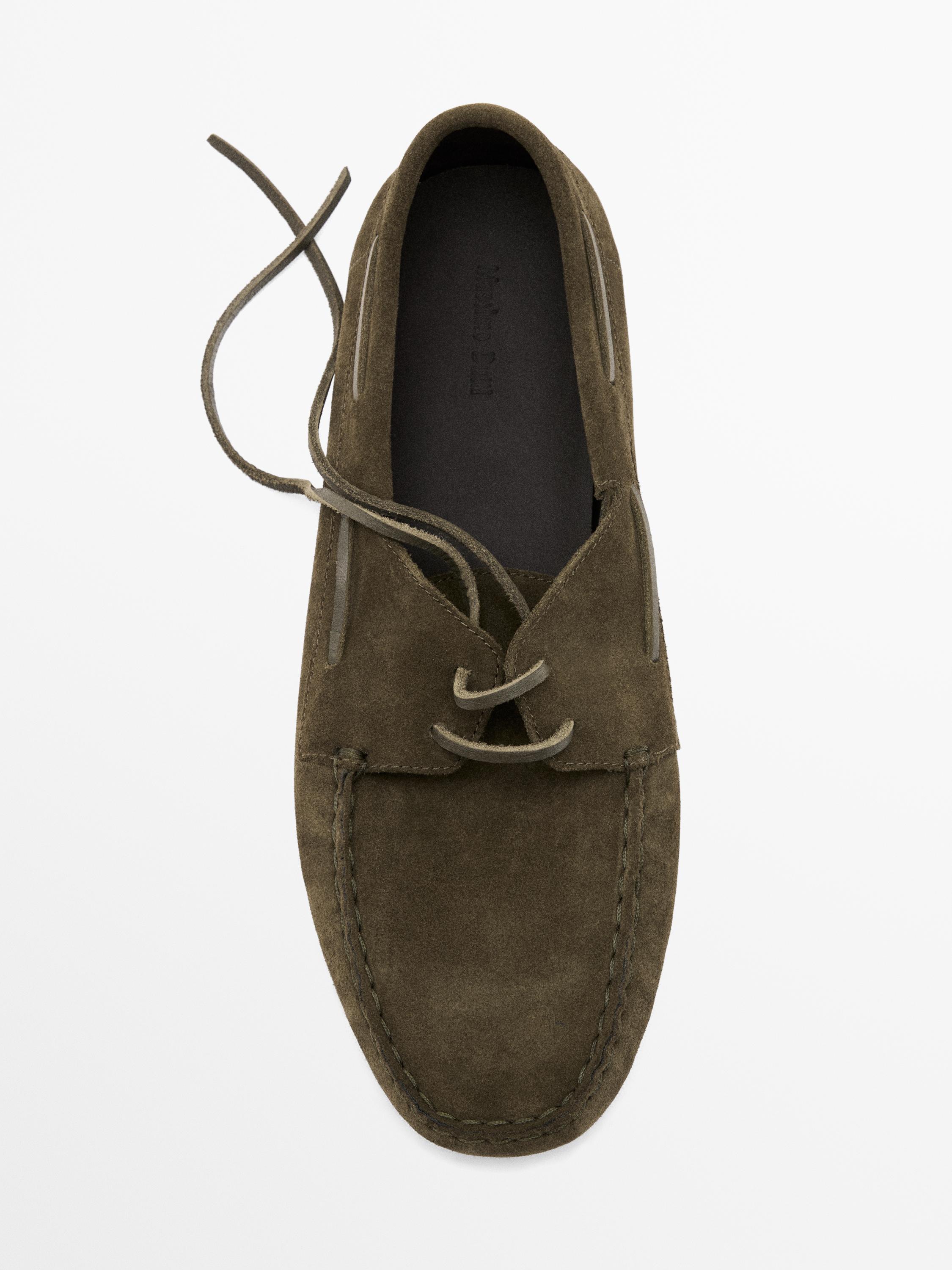 Soft split leather deck shoes